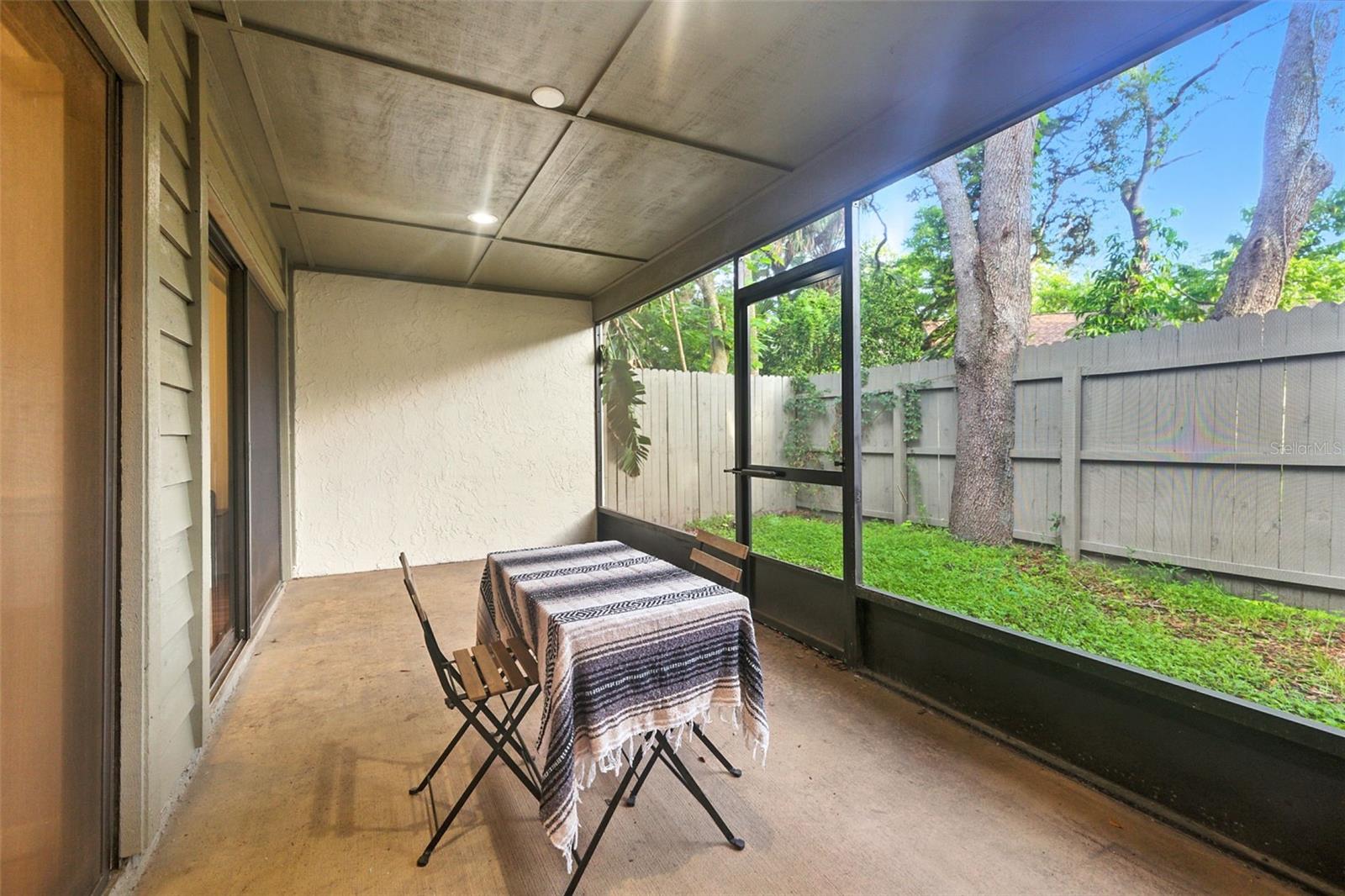 Image 19 of 26 For 4404 Oak Harbor Drive 42a