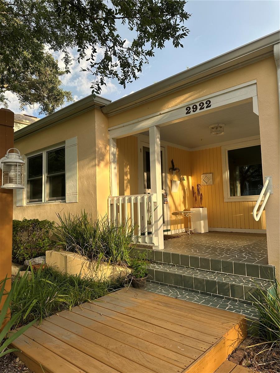 Image 4 of 13 For 2922 Coachman Avenue