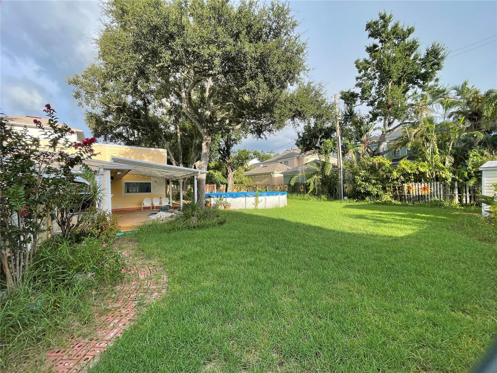 Image 5 of 13 For 2922 Coachman Avenue