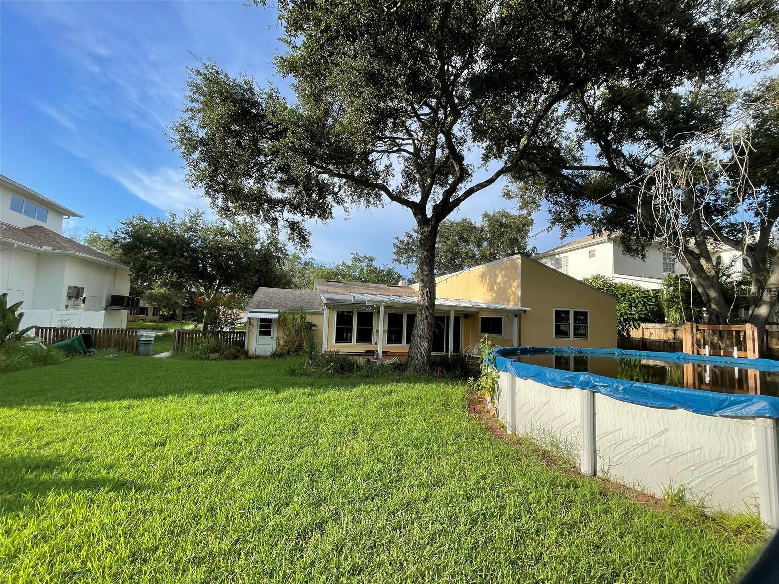 Image 7 of 13 For 2922 Coachman Avenue