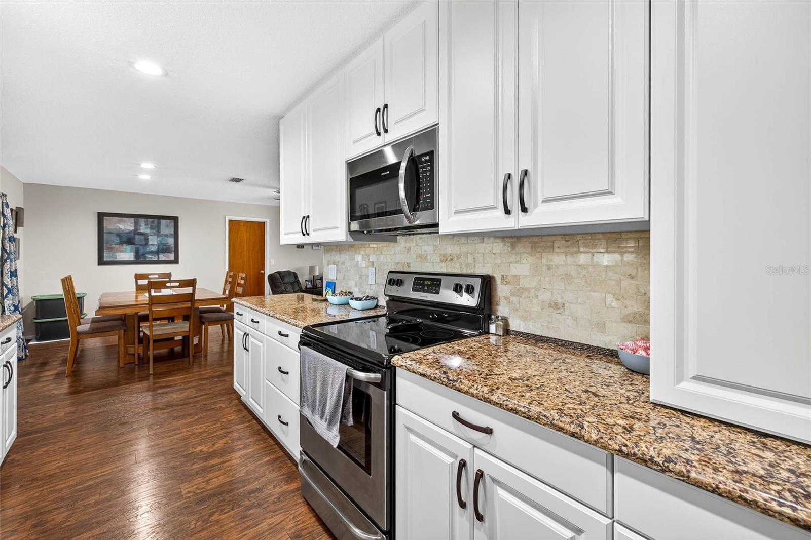 Image 13 of 38 For 7251 Ashland Drive