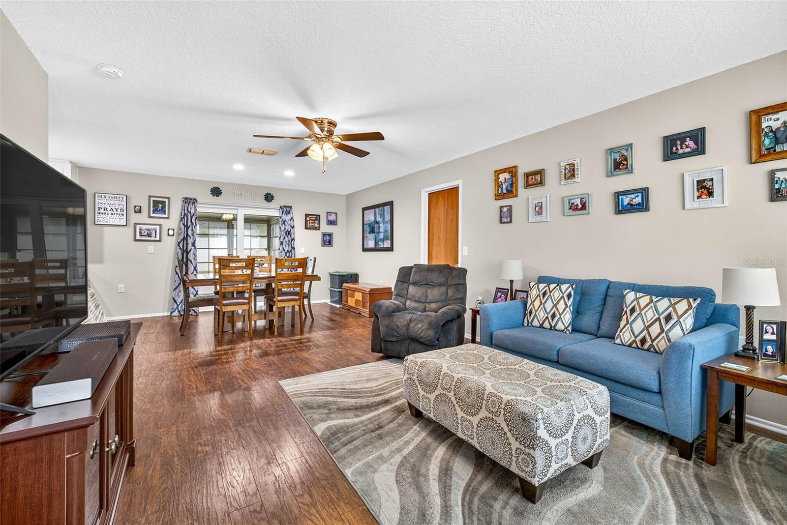 Image 4 of 38 For 7251 Ashland Drive