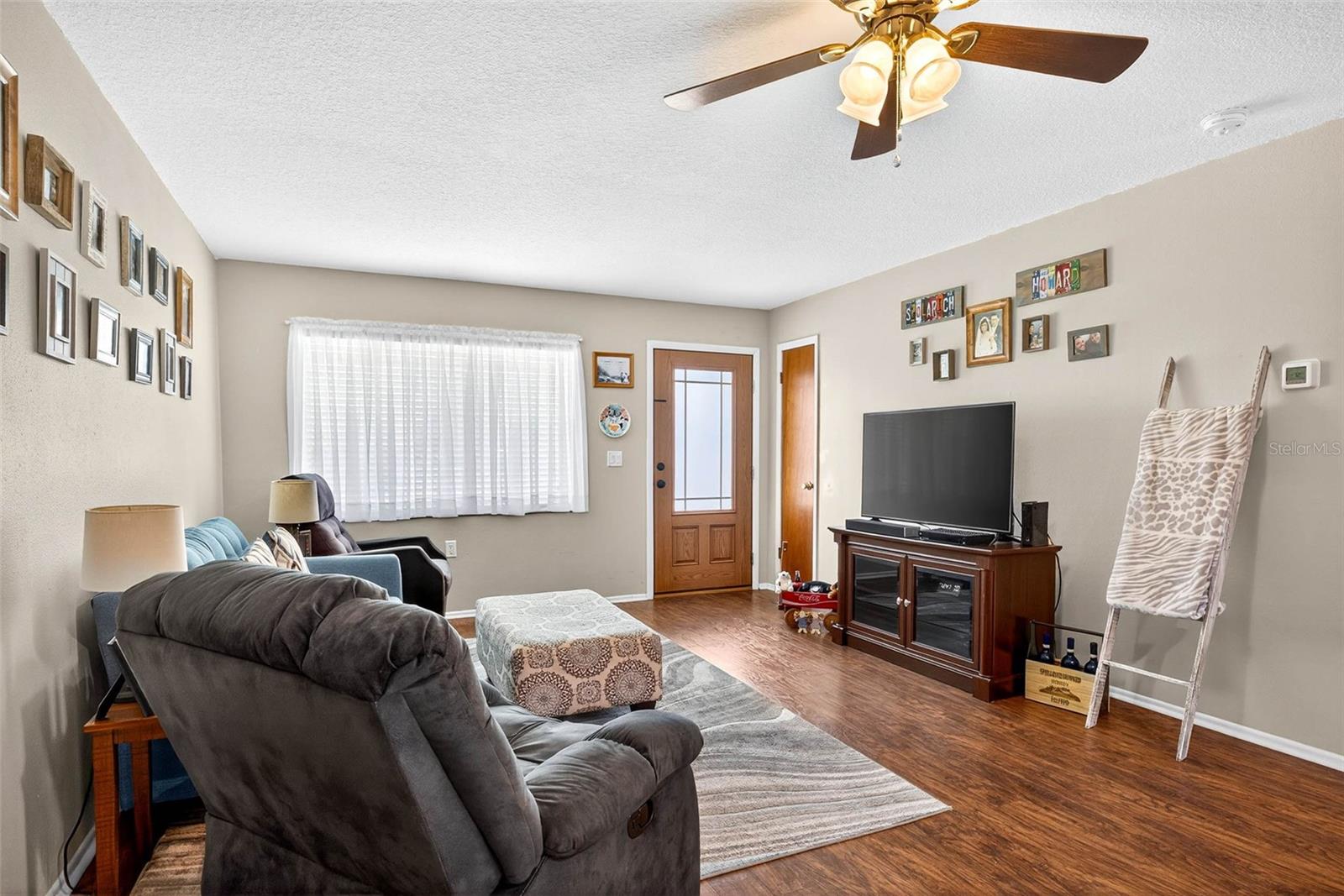 Image 6 of 38 For 7251 Ashland Drive