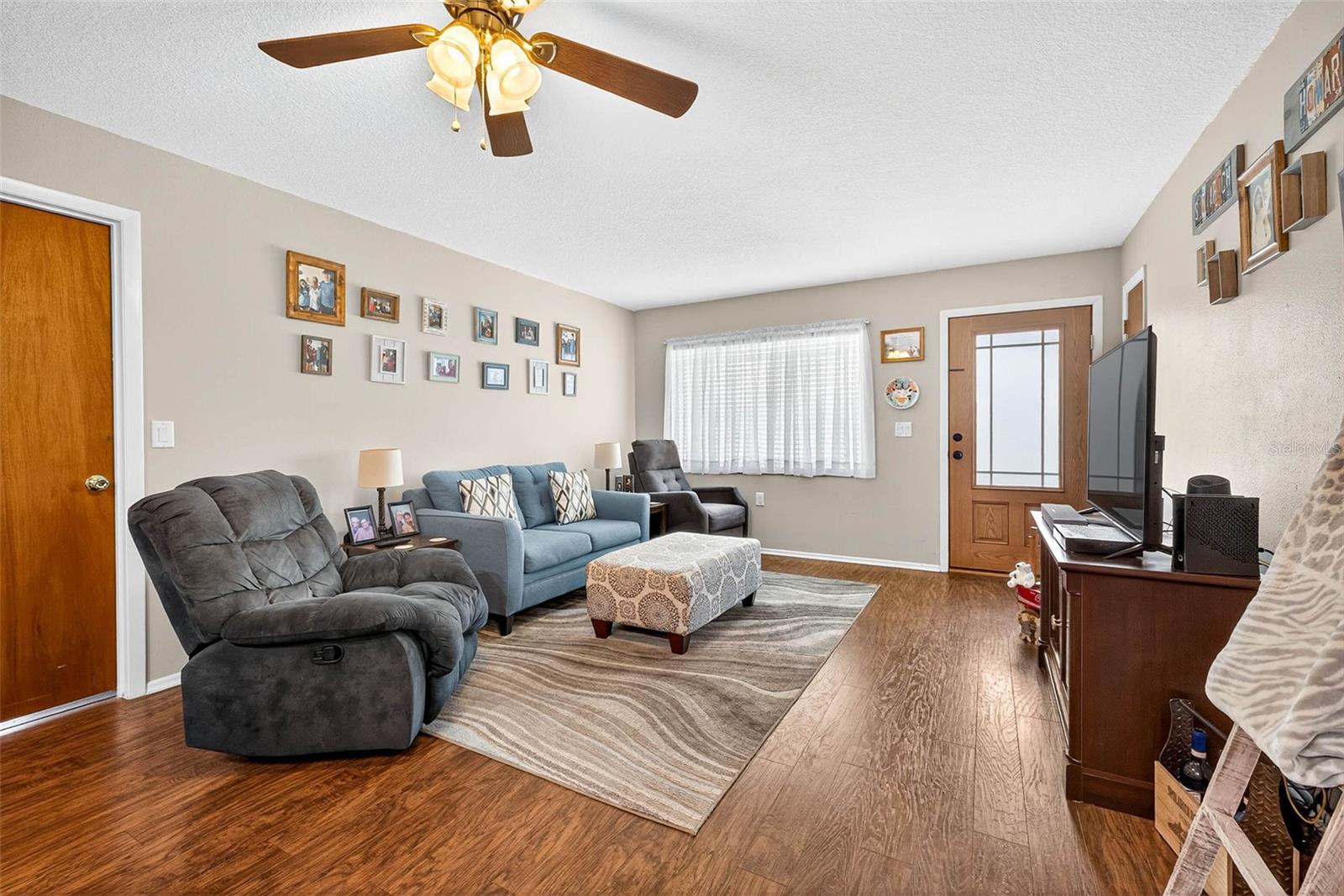 Image 7 of 38 For 7251 Ashland Drive
