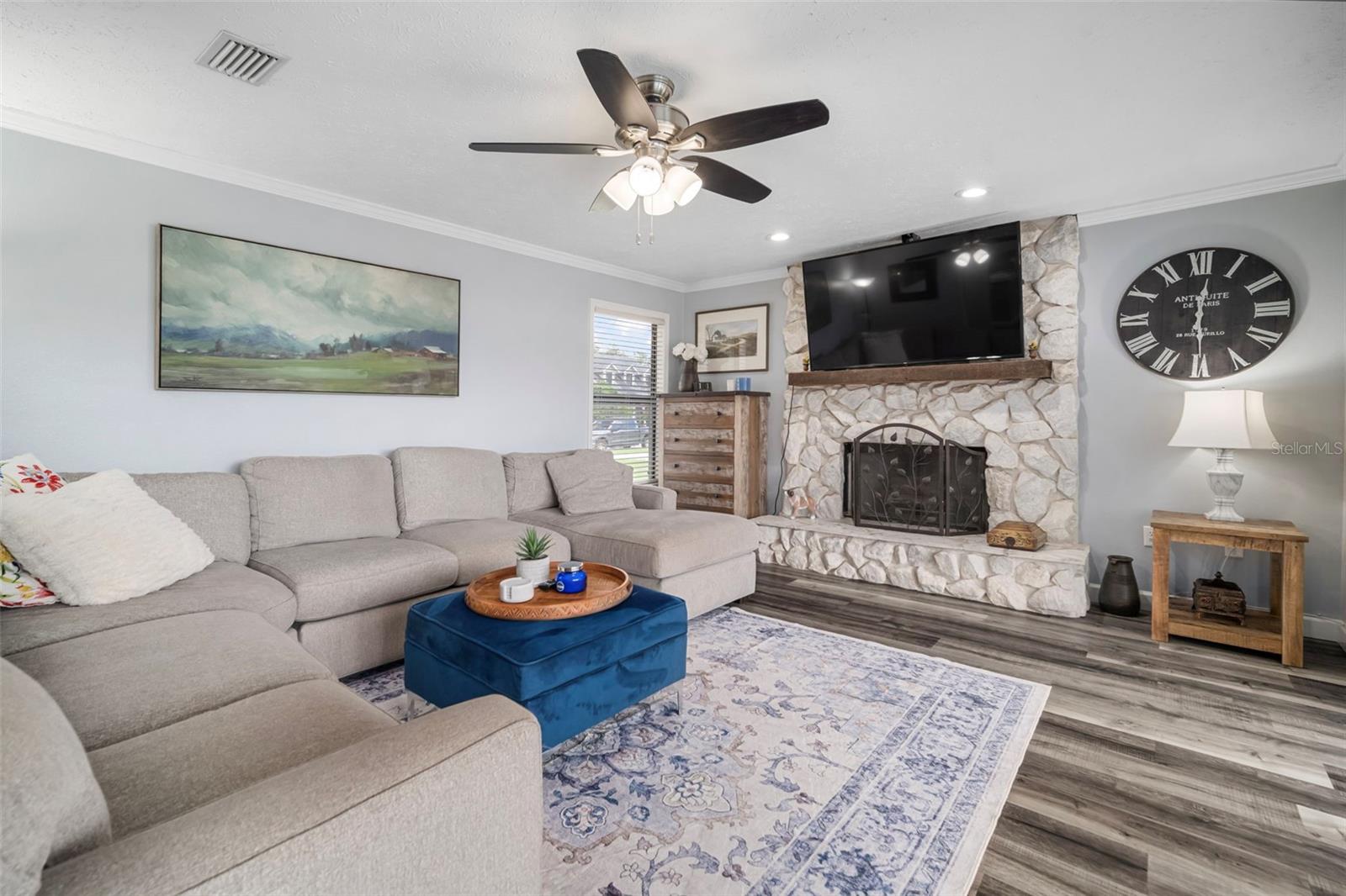 Image 4 of 37 For 1505 Fox Hill Place