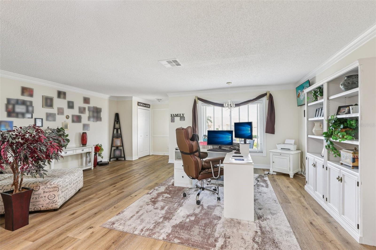 Image 10 of 68 For 108 Whitetail Court