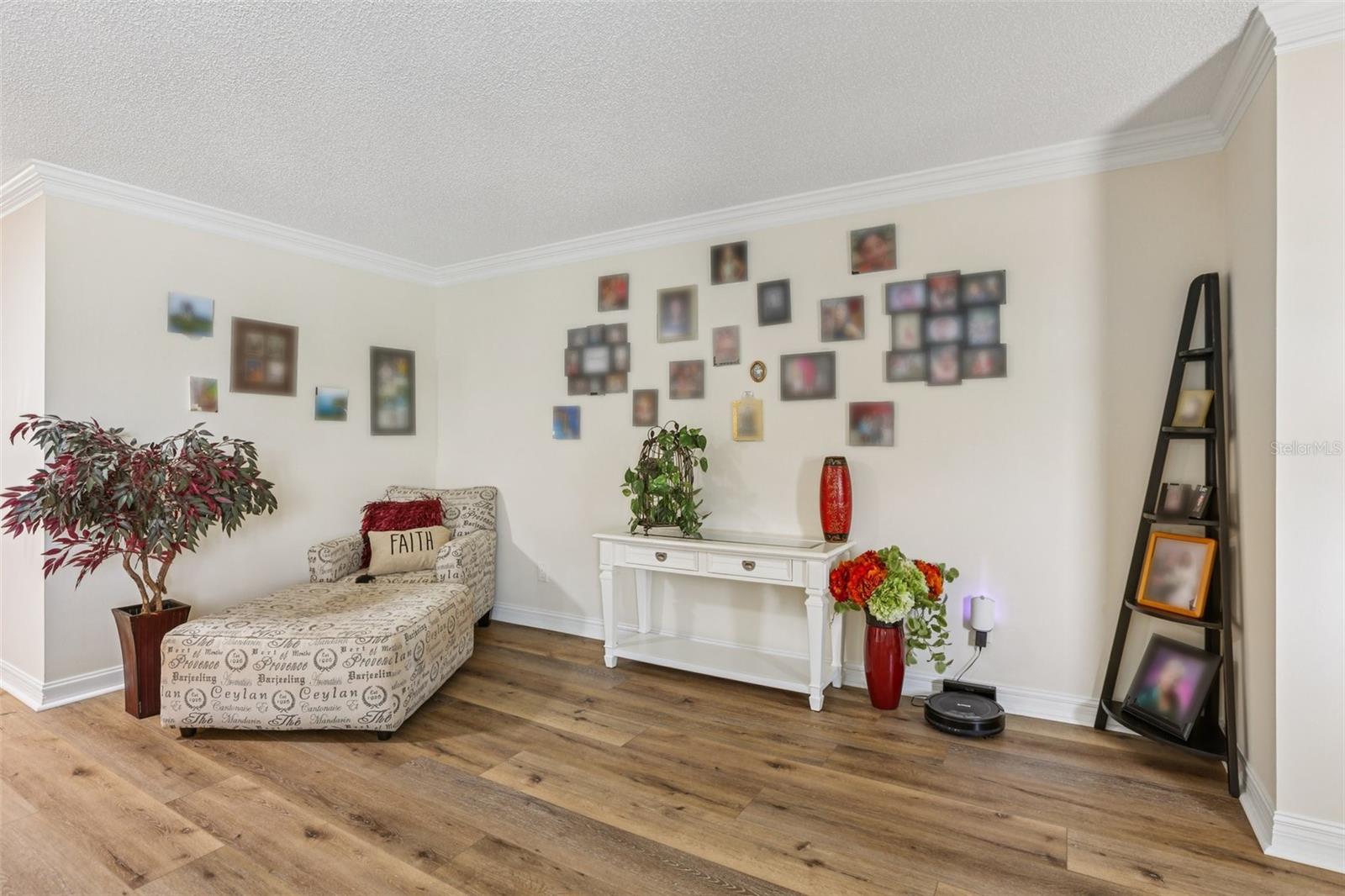 Image 7 of 68 For 108 Whitetail Court