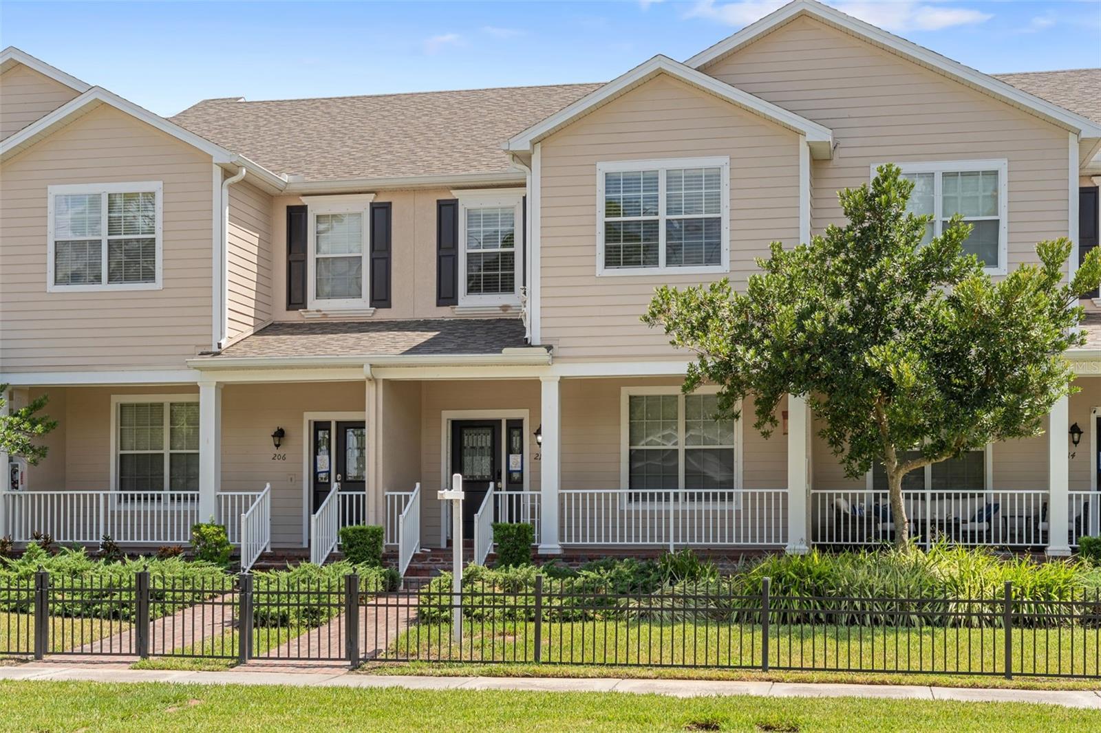 Details for 210 50th Avenue N, ST PETERSBURG, FL 33703
