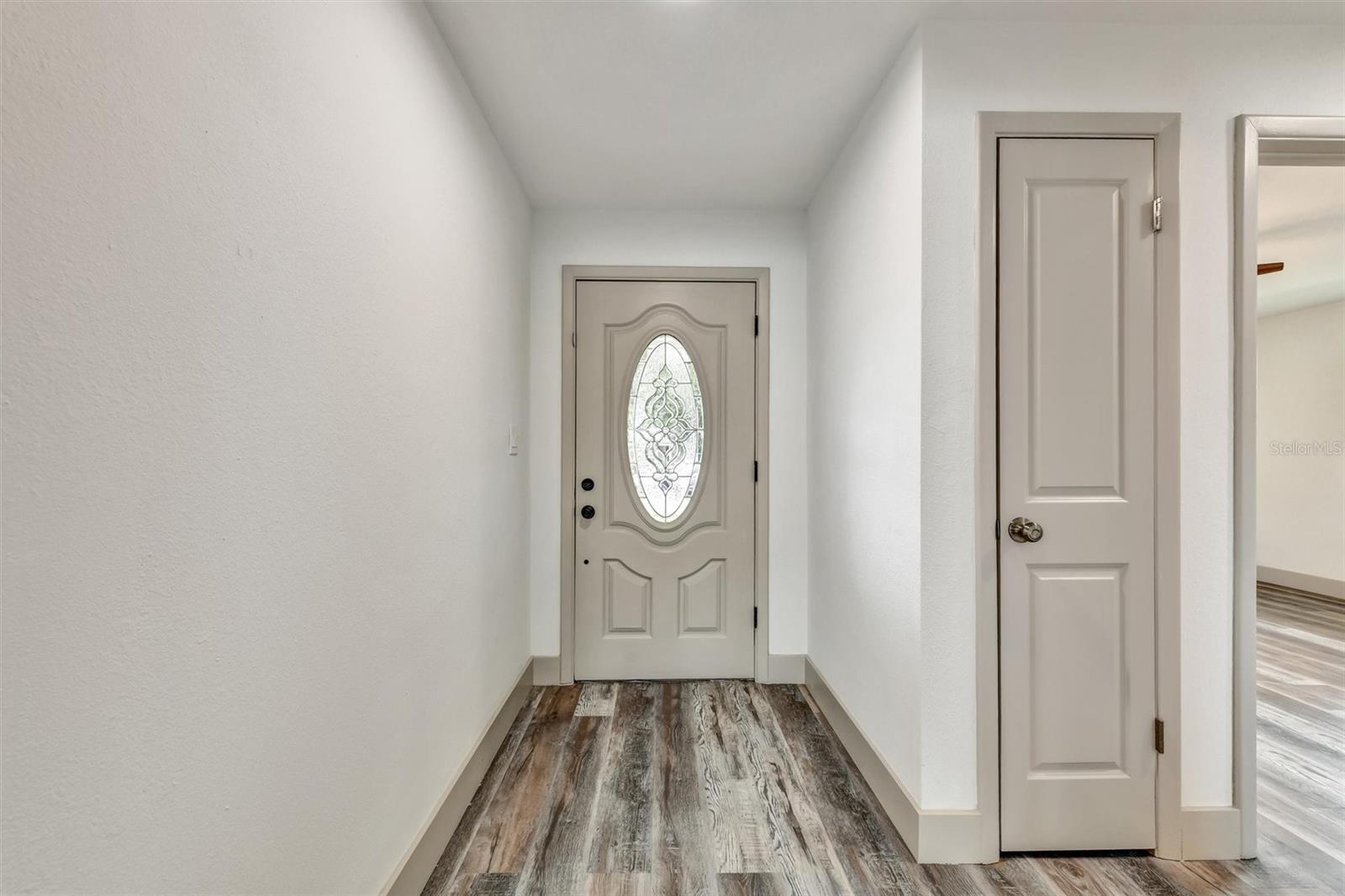 Image 4 of 39 For 1361 Leona Drive
