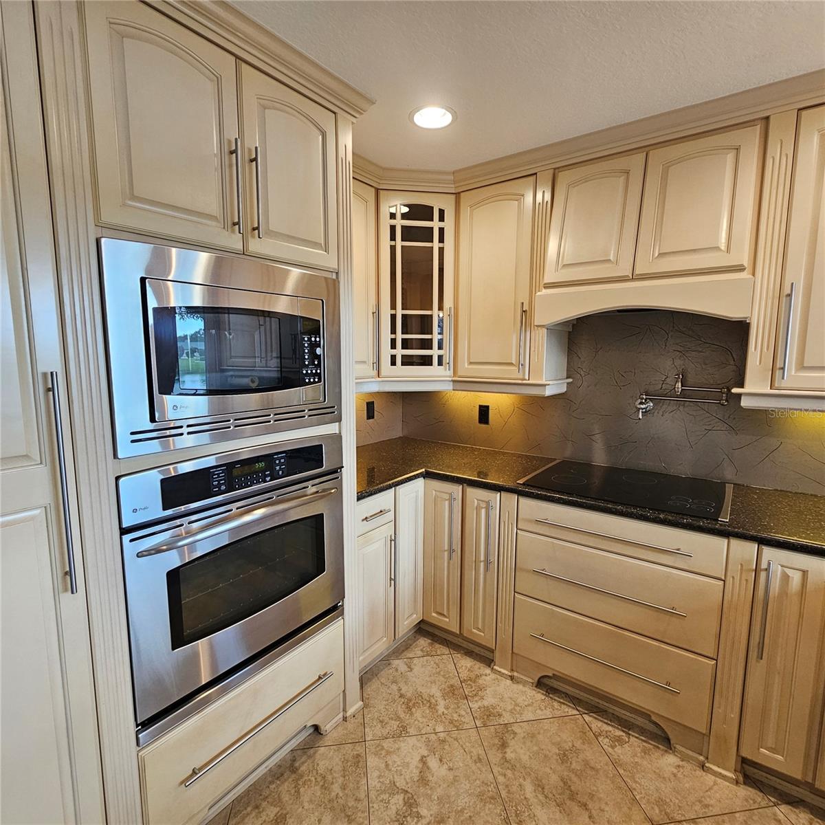 Image 5 of 37 For 1717 Danbury Drive