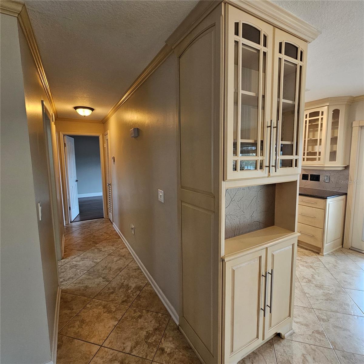 Image 6 of 37 For 1717 Danbury Drive