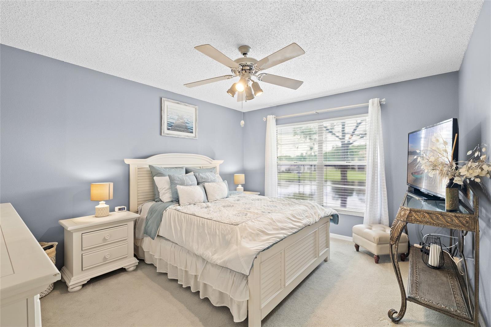 Image 18 of 38 For 4575 Whitton Way 1126