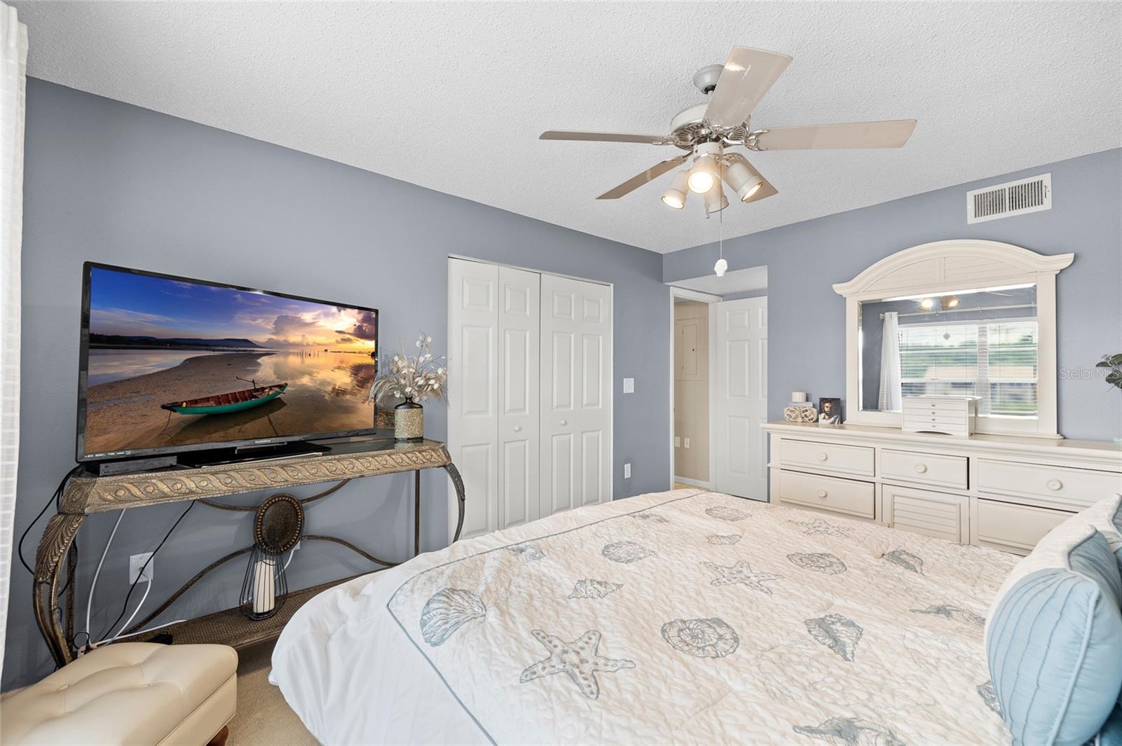 Image 19 of 38 For 4575 Whitton Way 1126