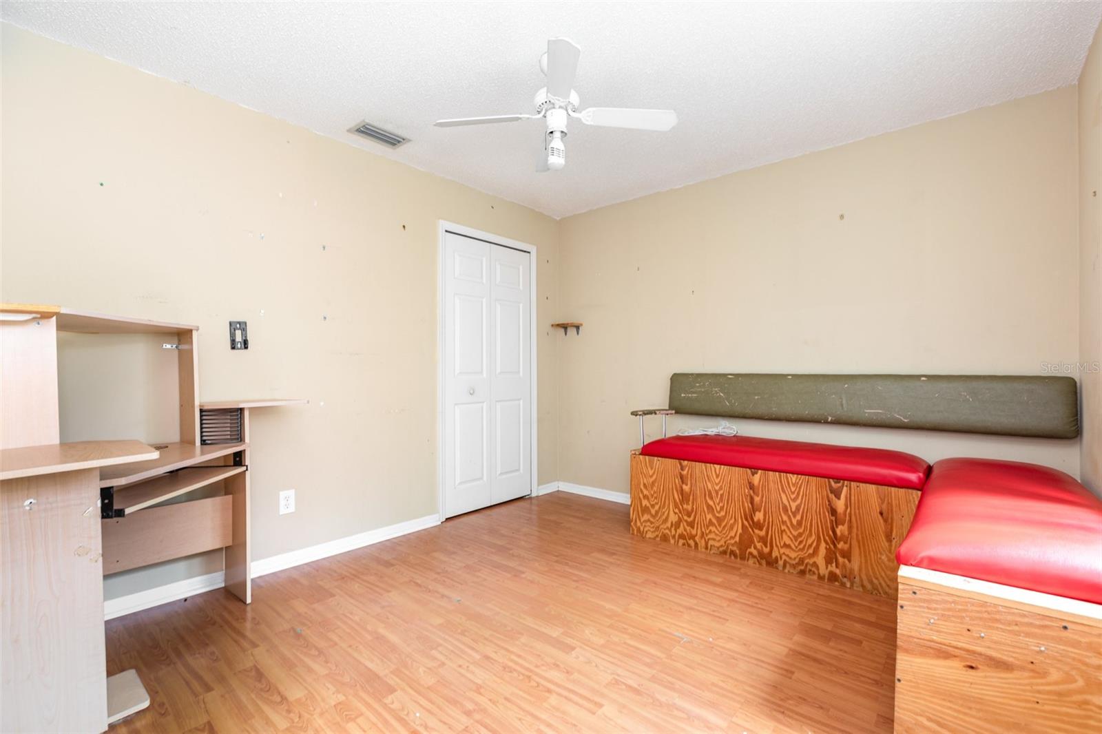 Image 14 of 27 For 12139 Buffington Lane