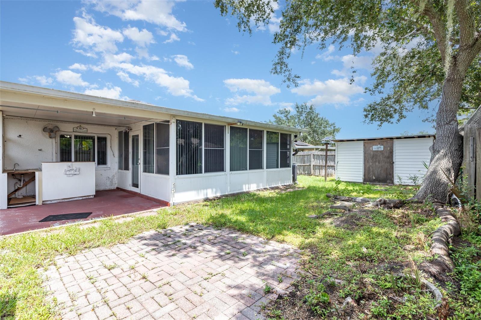 Image 20 of 27 For 12139 Buffington Lane