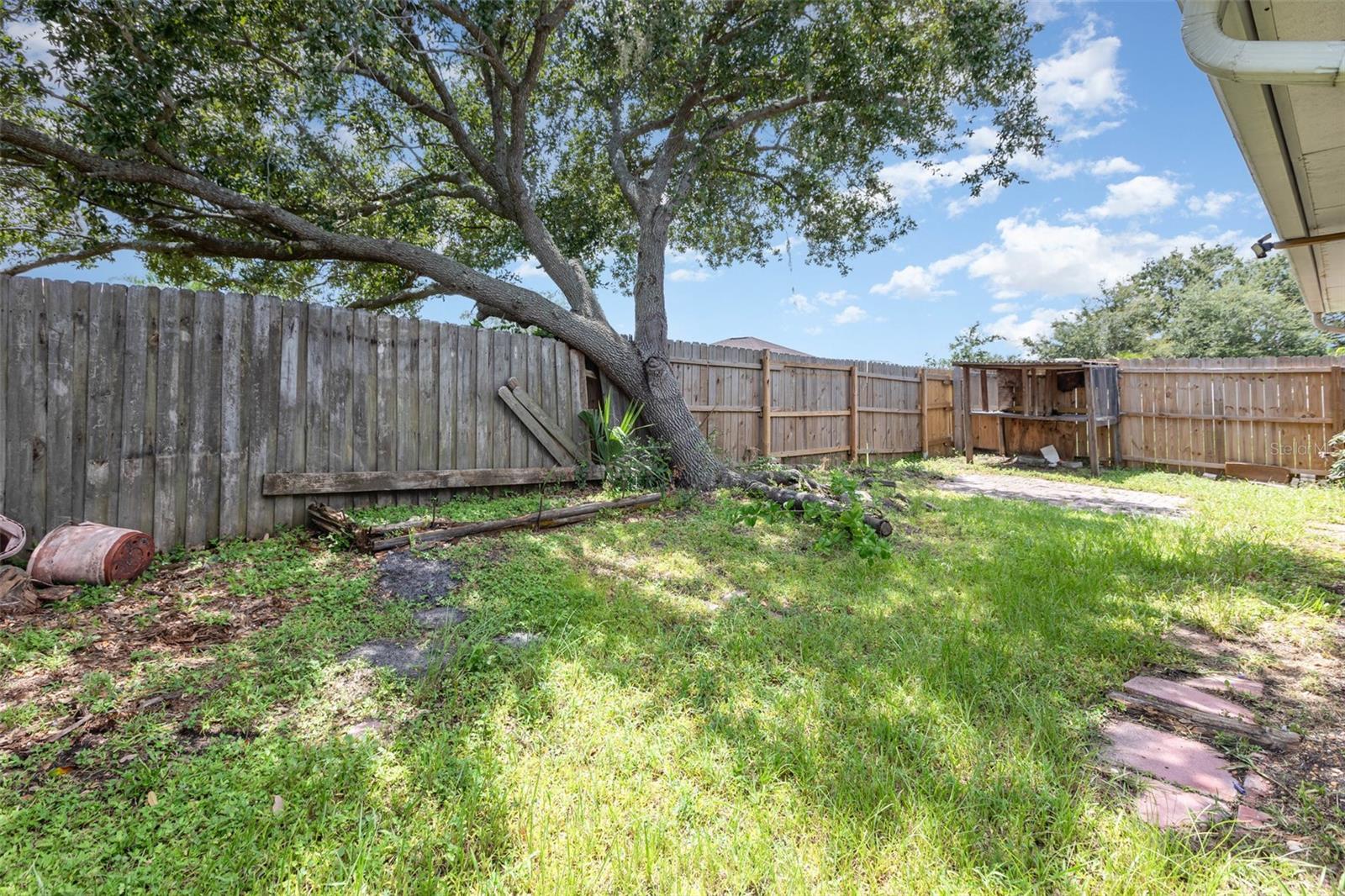 Image 22 of 27 For 12139 Buffington Lane