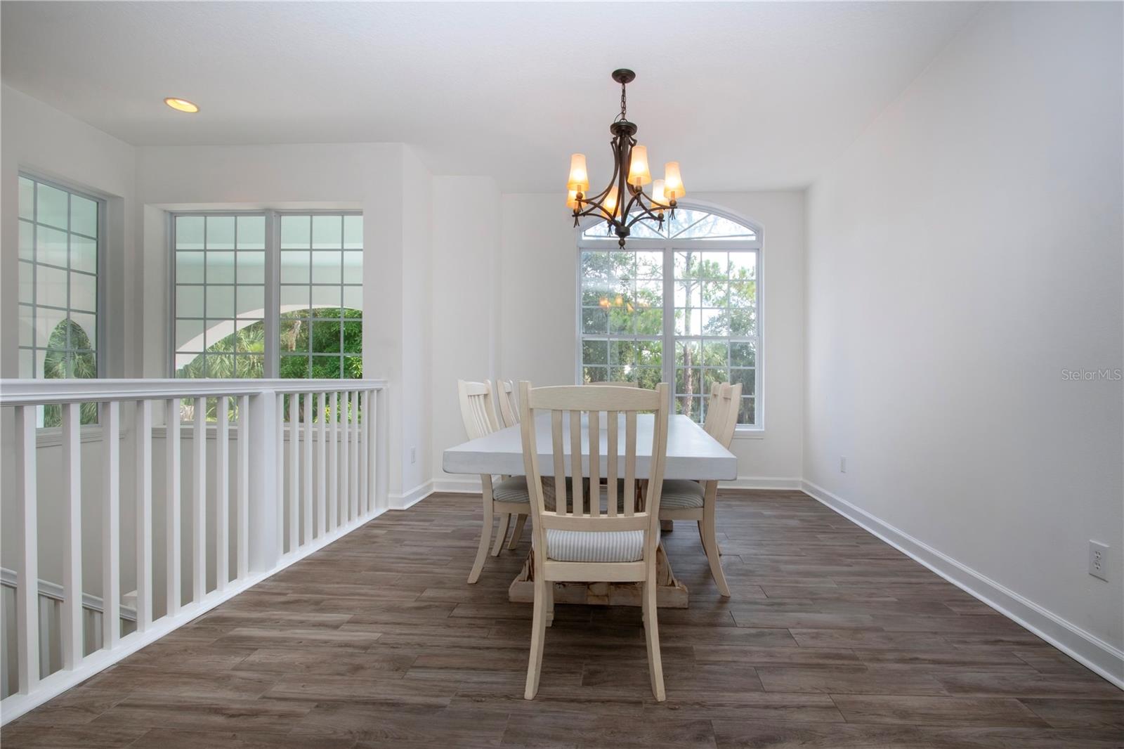Image 16 of 99 For 1422 Lightfoot Road