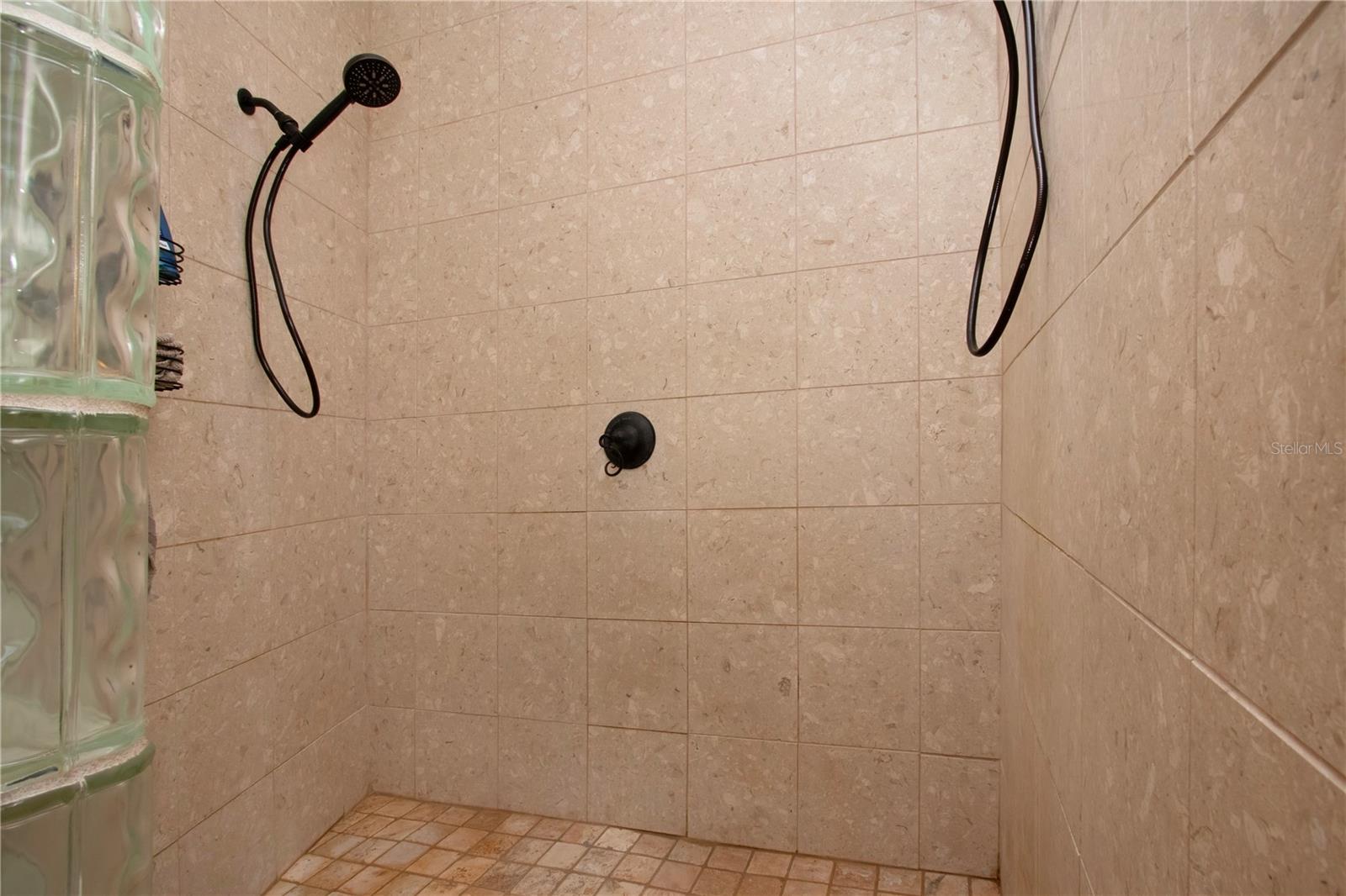 Image 39 of 99 For 1422 Lightfoot Road