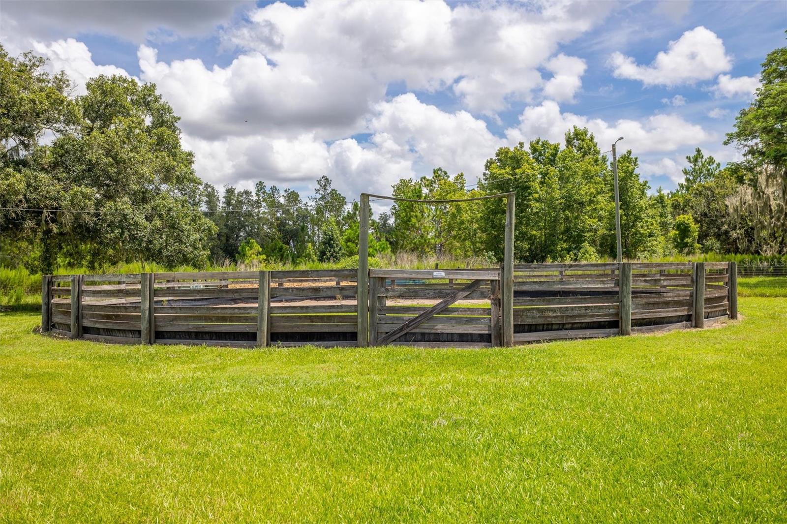 Image 83 of 99 For 1422 Lightfoot Road