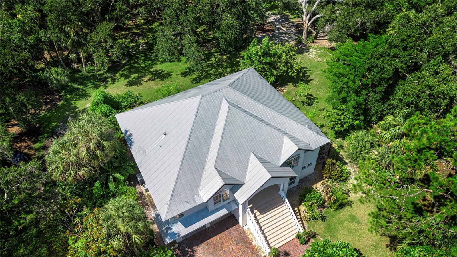 Image 9 of 99 For 1422 Lightfoot Road