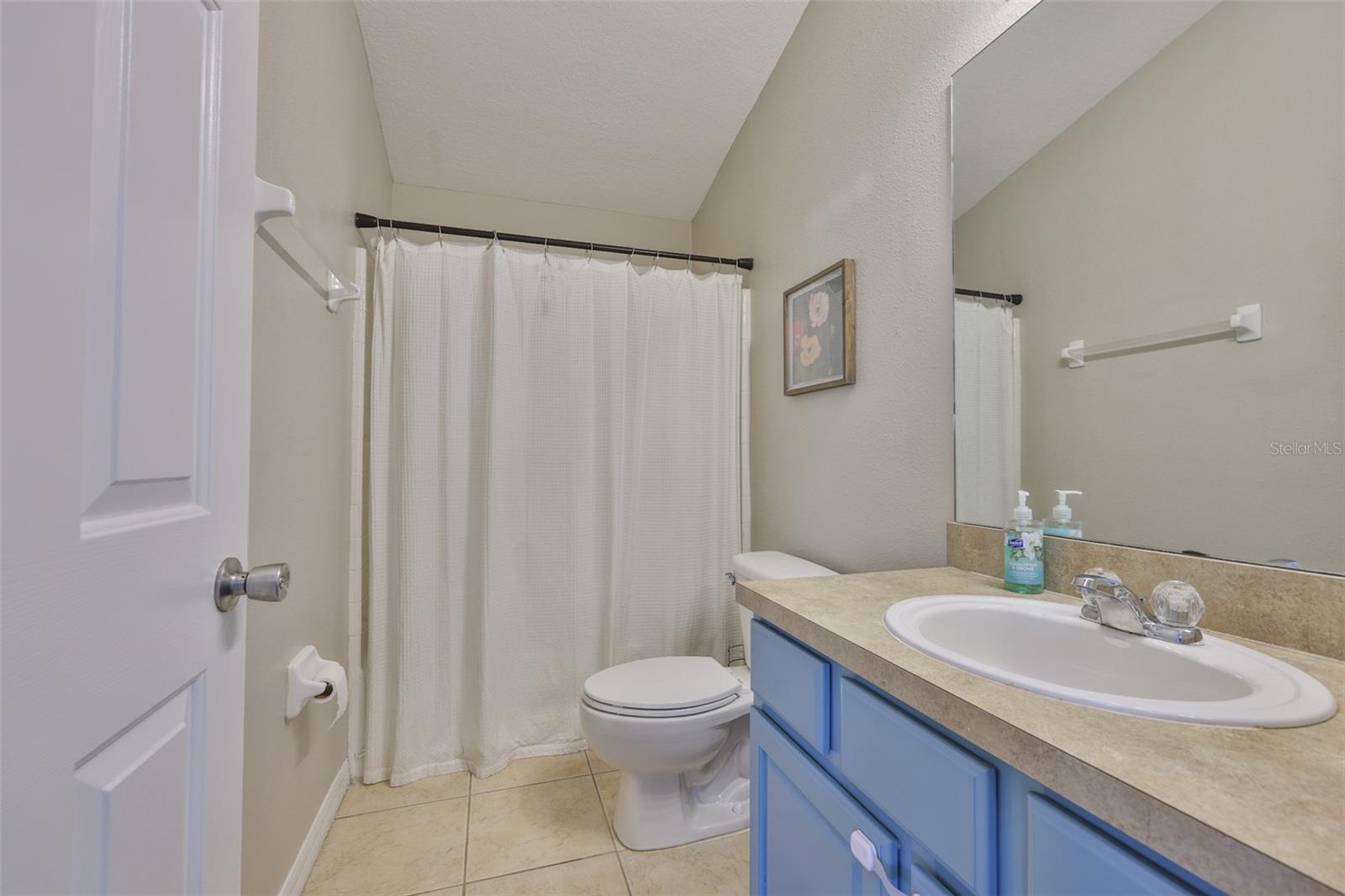 Image 18 of 41 For 8351 Shallow Creek Court
