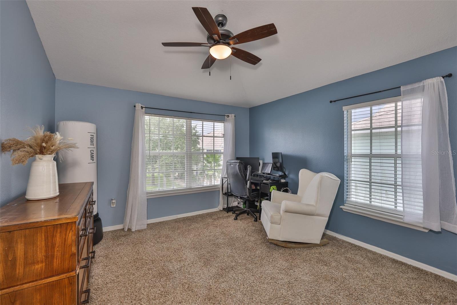 Image 19 of 41 For 8351 Shallow Creek Court