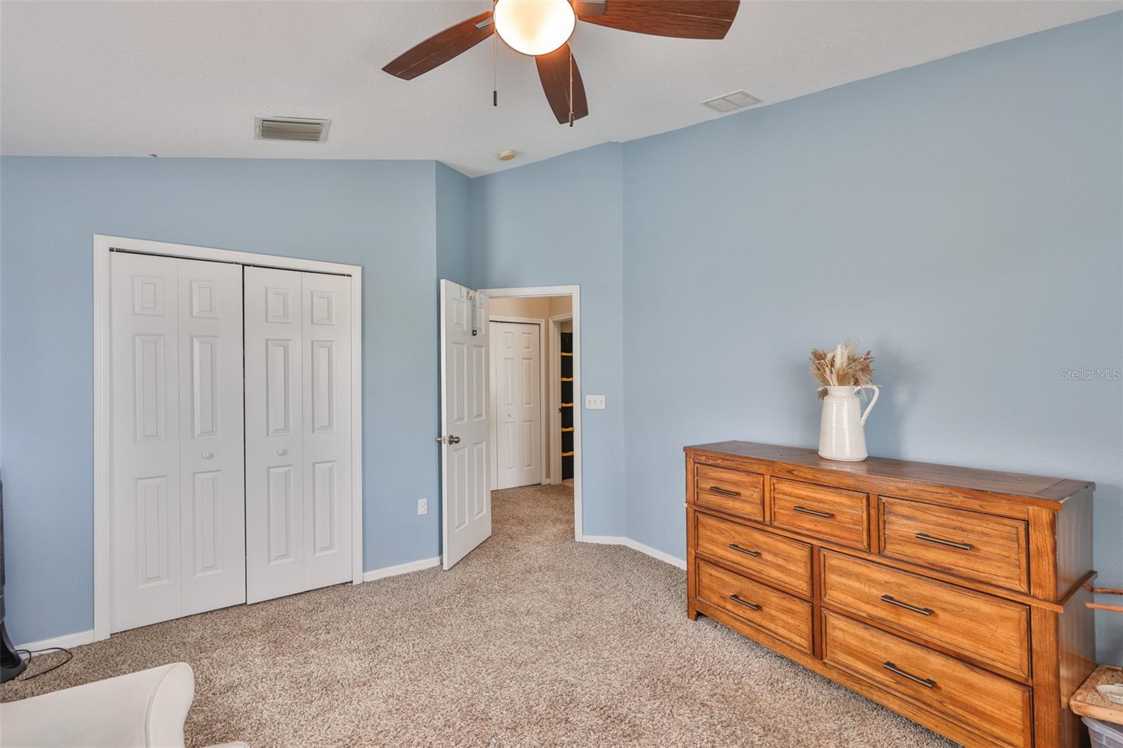 Image 20 of 41 For 8351 Shallow Creek Court