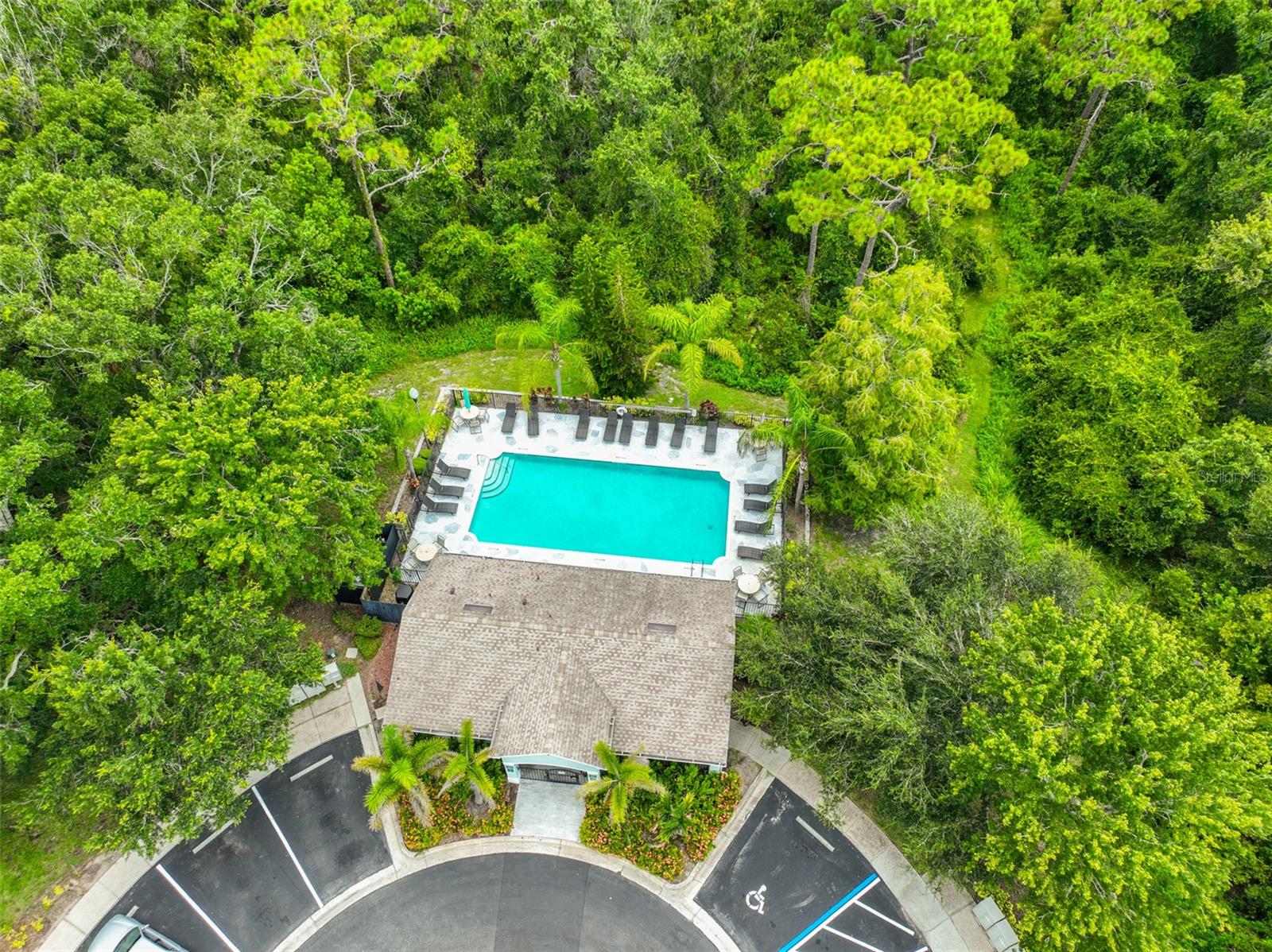 Image 35 of 41 For 8351 Shallow Creek Court