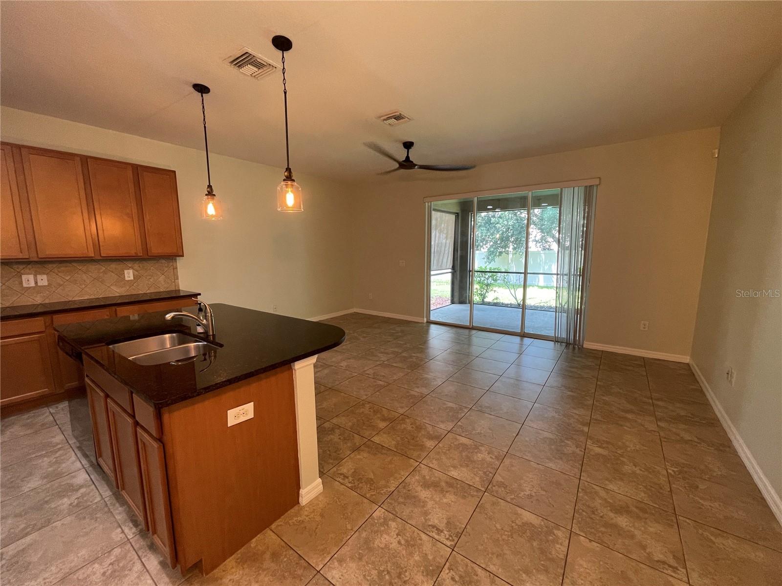 Image 15 of 40 For 4053 71st Terrace N