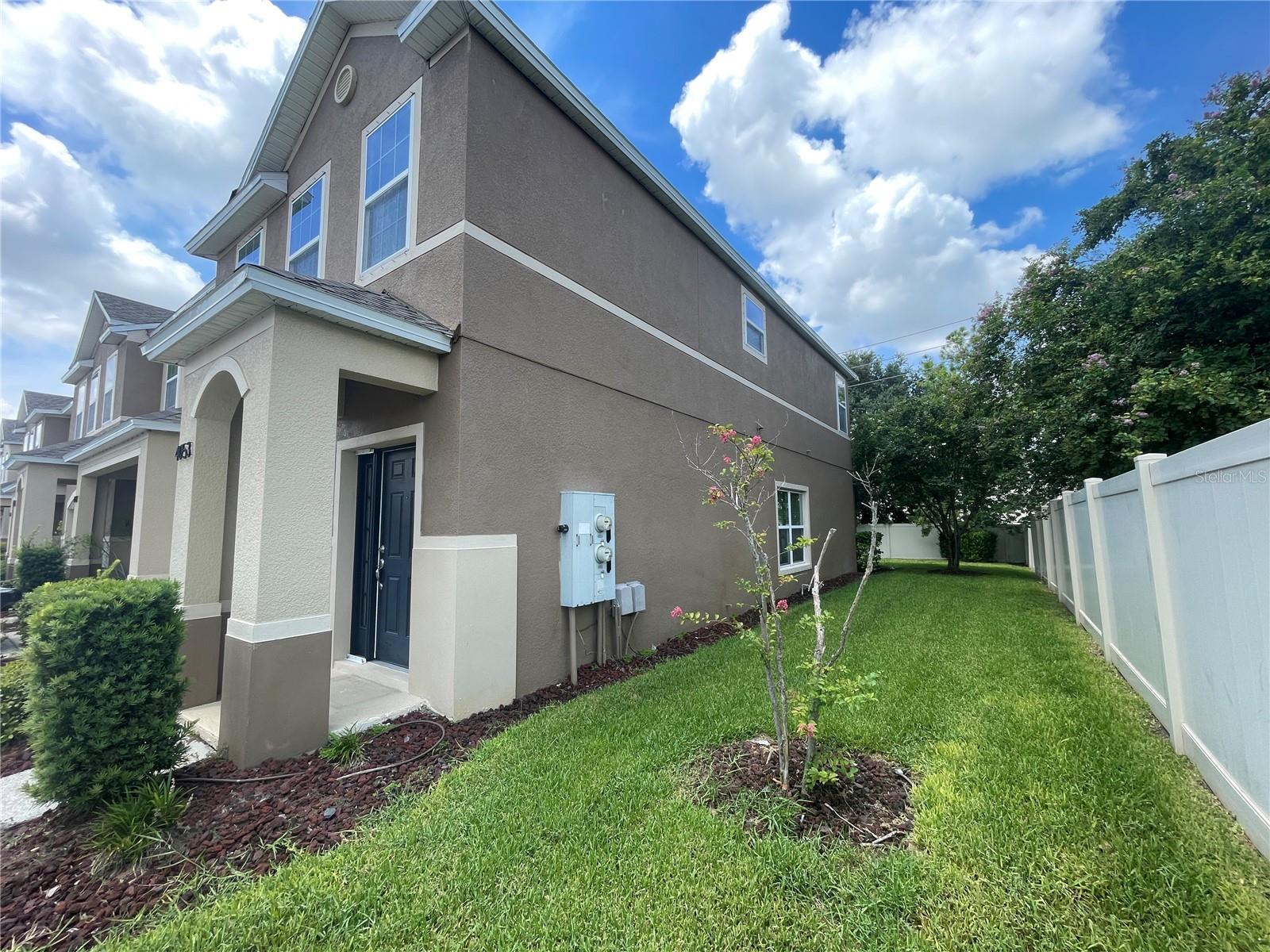 Image 34 of 40 For 4053 71st Terrace N