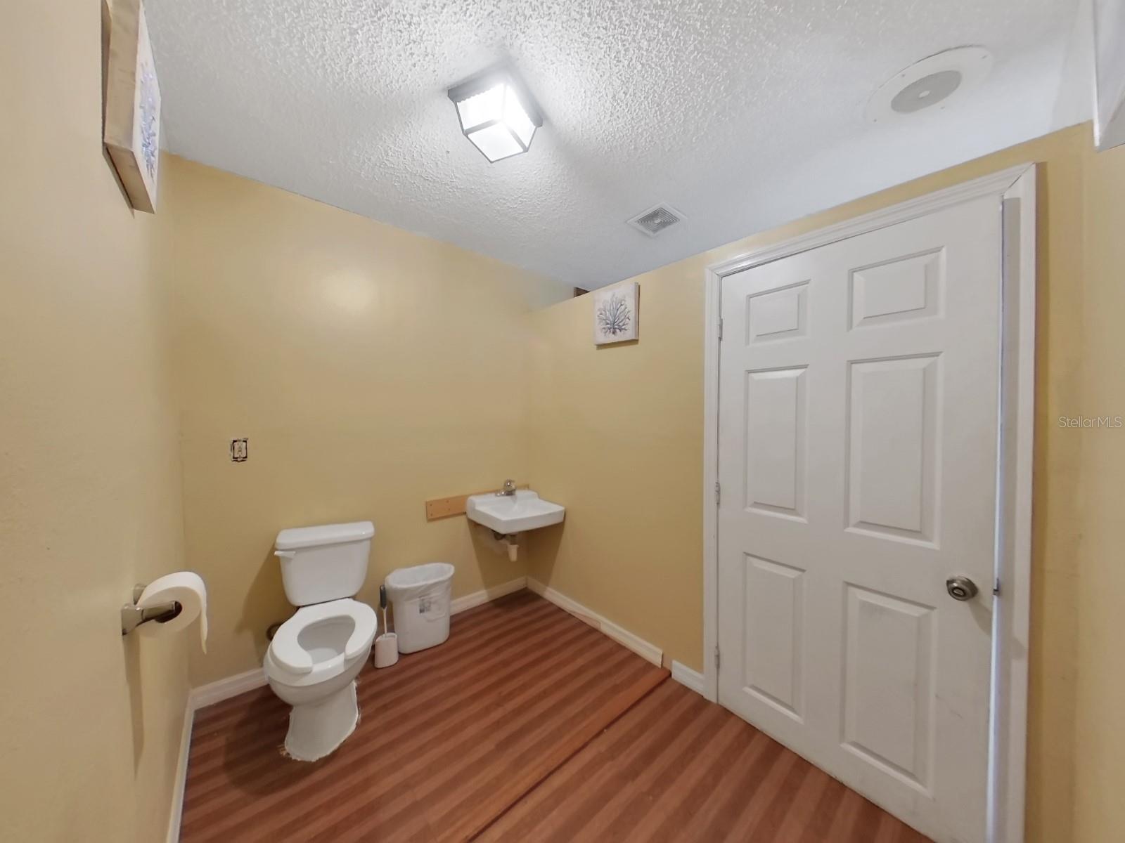Image 22 of 27 For 953 11th Avenue