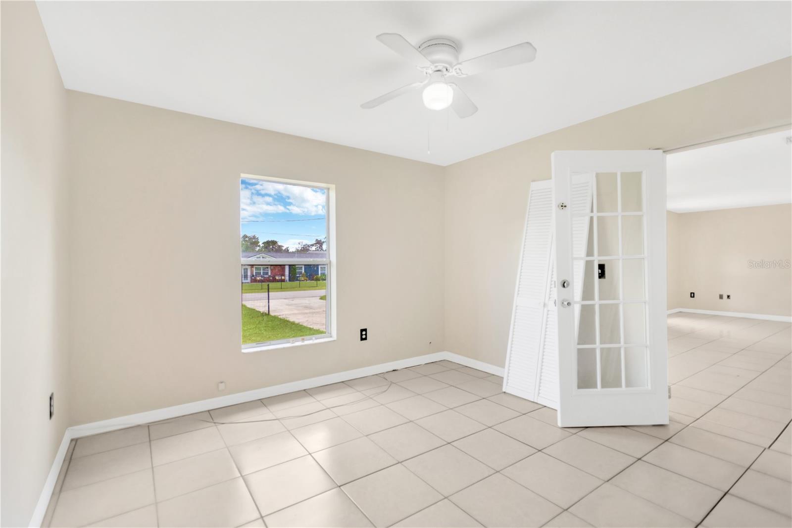 Image 10 of 27 For 808 1st Avenue Ne