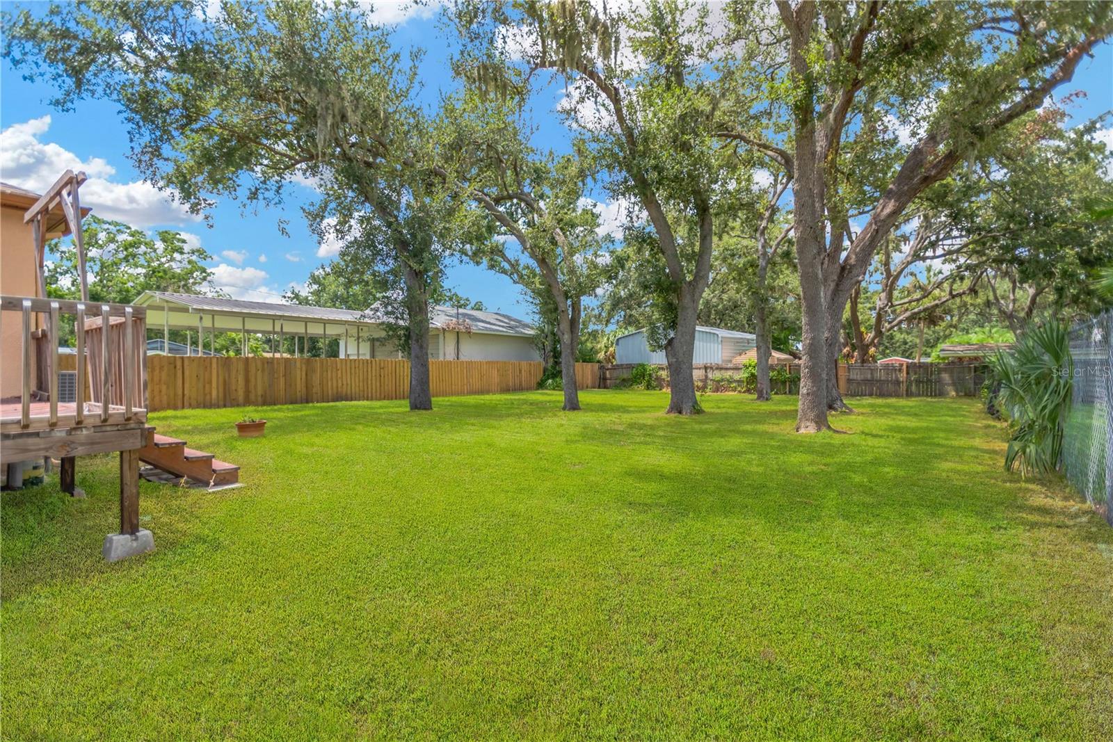 Image 25 of 27 For 808 1st Avenue Ne