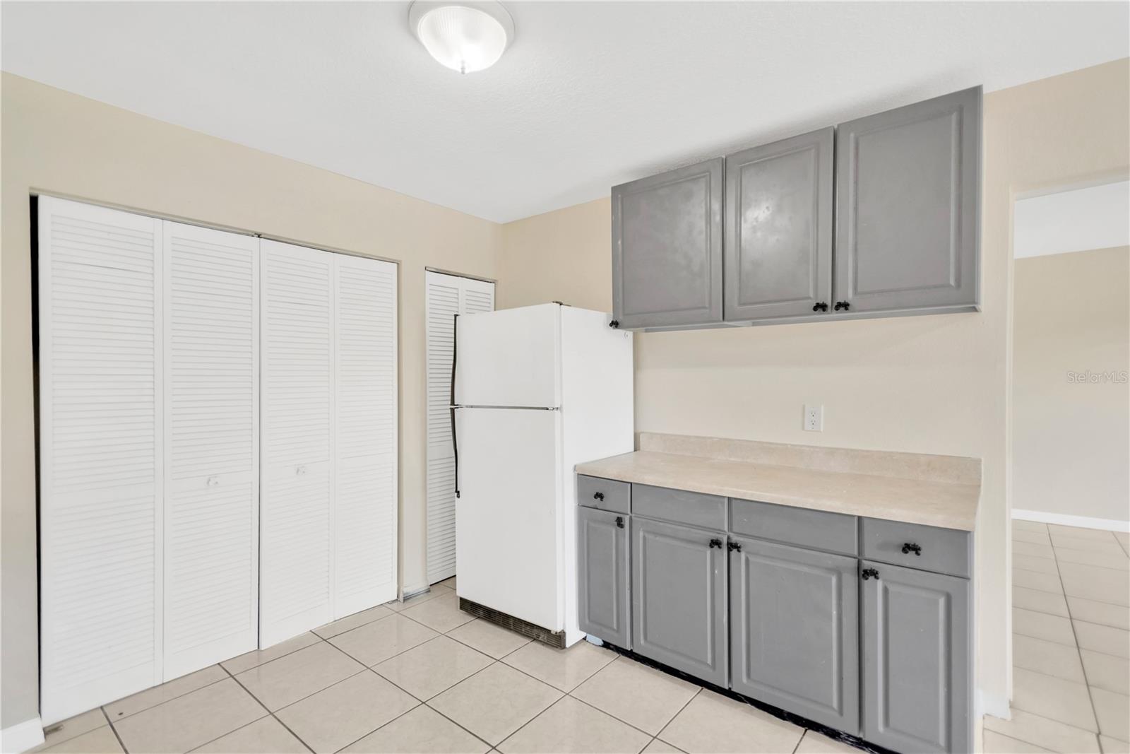 Image 8 of 27 For 808 1st Avenue Ne