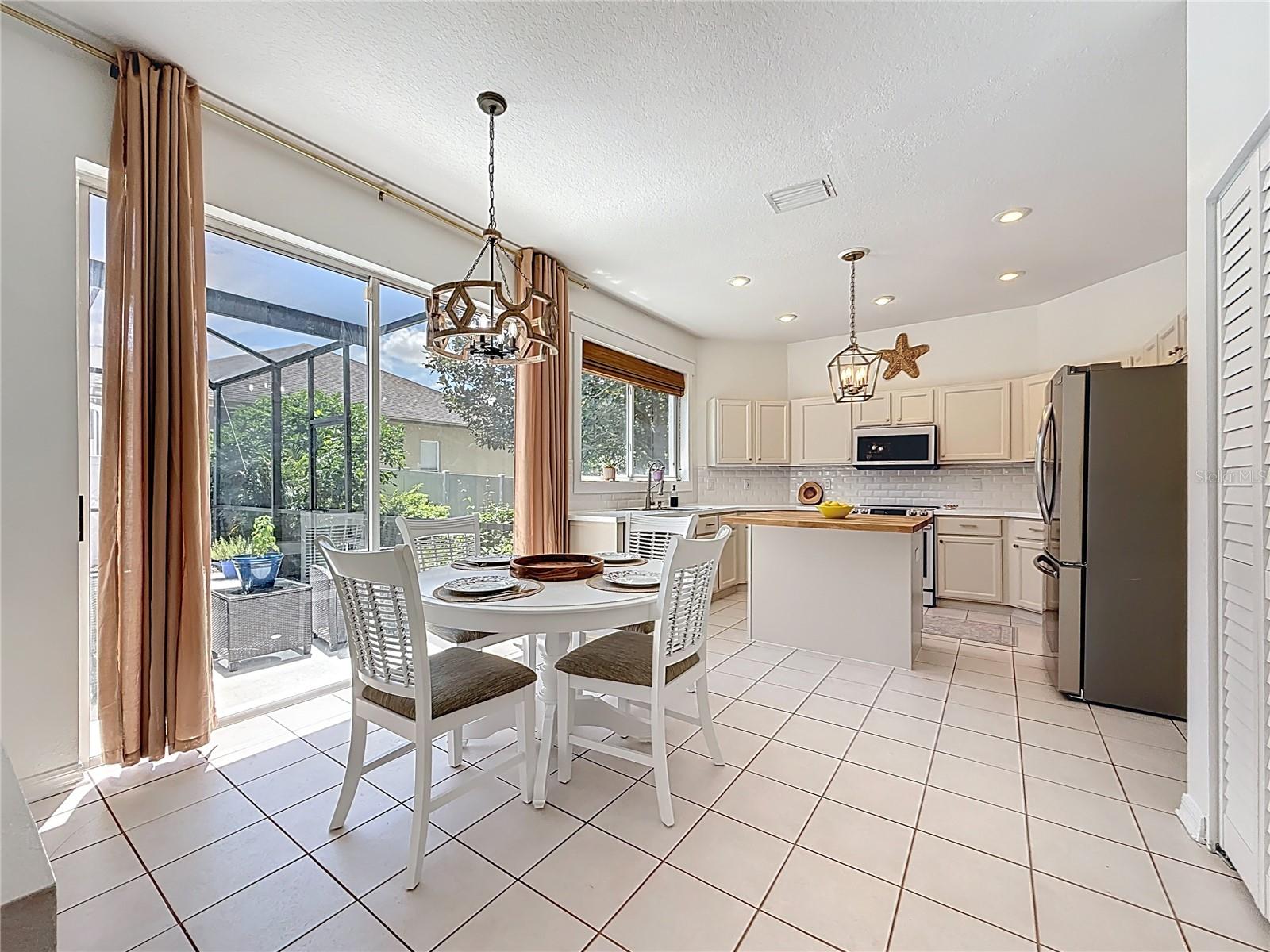 Image 25 of 71 For 2117 Golf Manor Boulevard