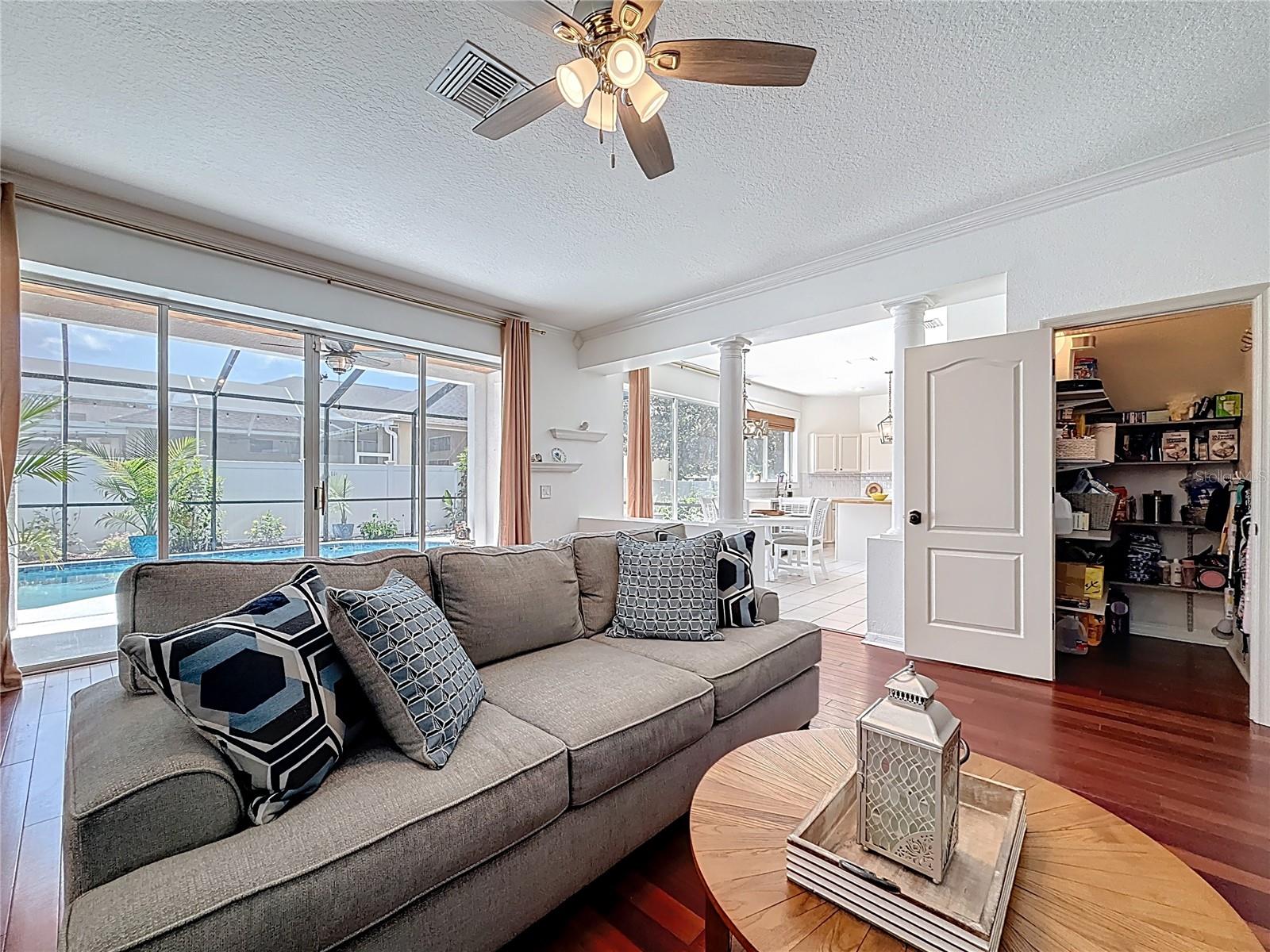 Image 28 of 71 For 2117 Golf Manor Boulevard