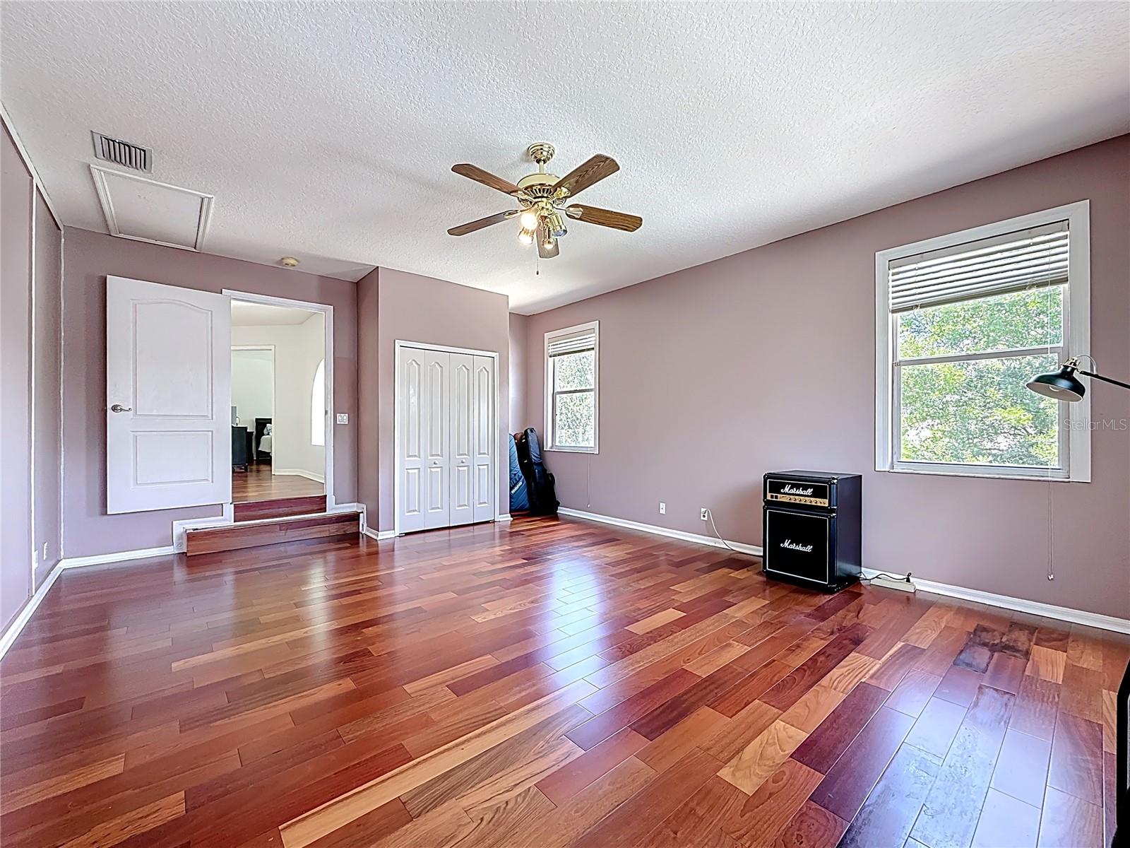Image 36 of 71 For 2117 Golf Manor Boulevard