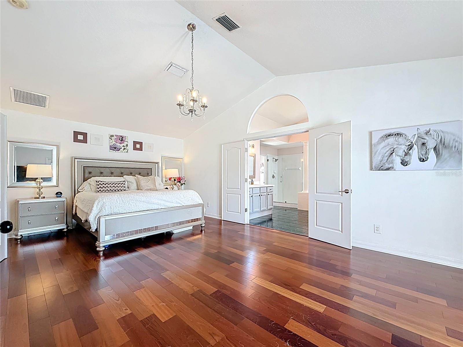 Image 47 of 71 For 2117 Golf Manor Boulevard