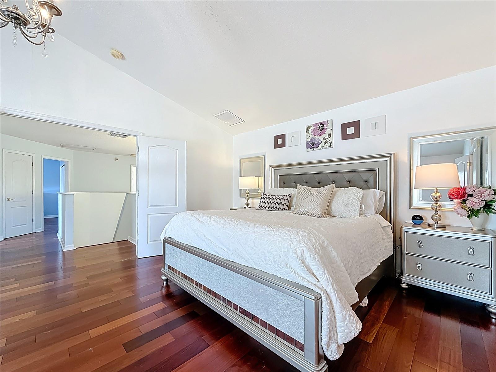 Image 50 of 71 For 2117 Golf Manor Boulevard