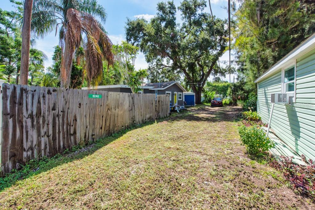 Image 25 of 27 For 15741 Rhodes Road
