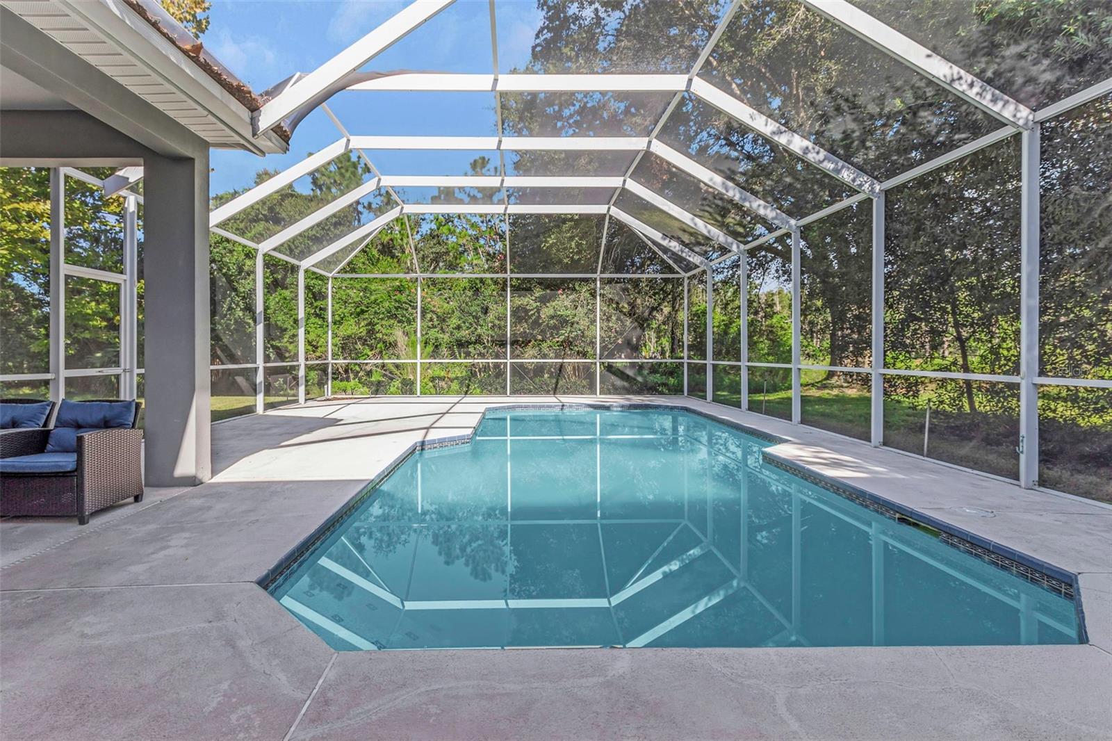 Listing photo id 13 for 17818 Hickory Moss Place