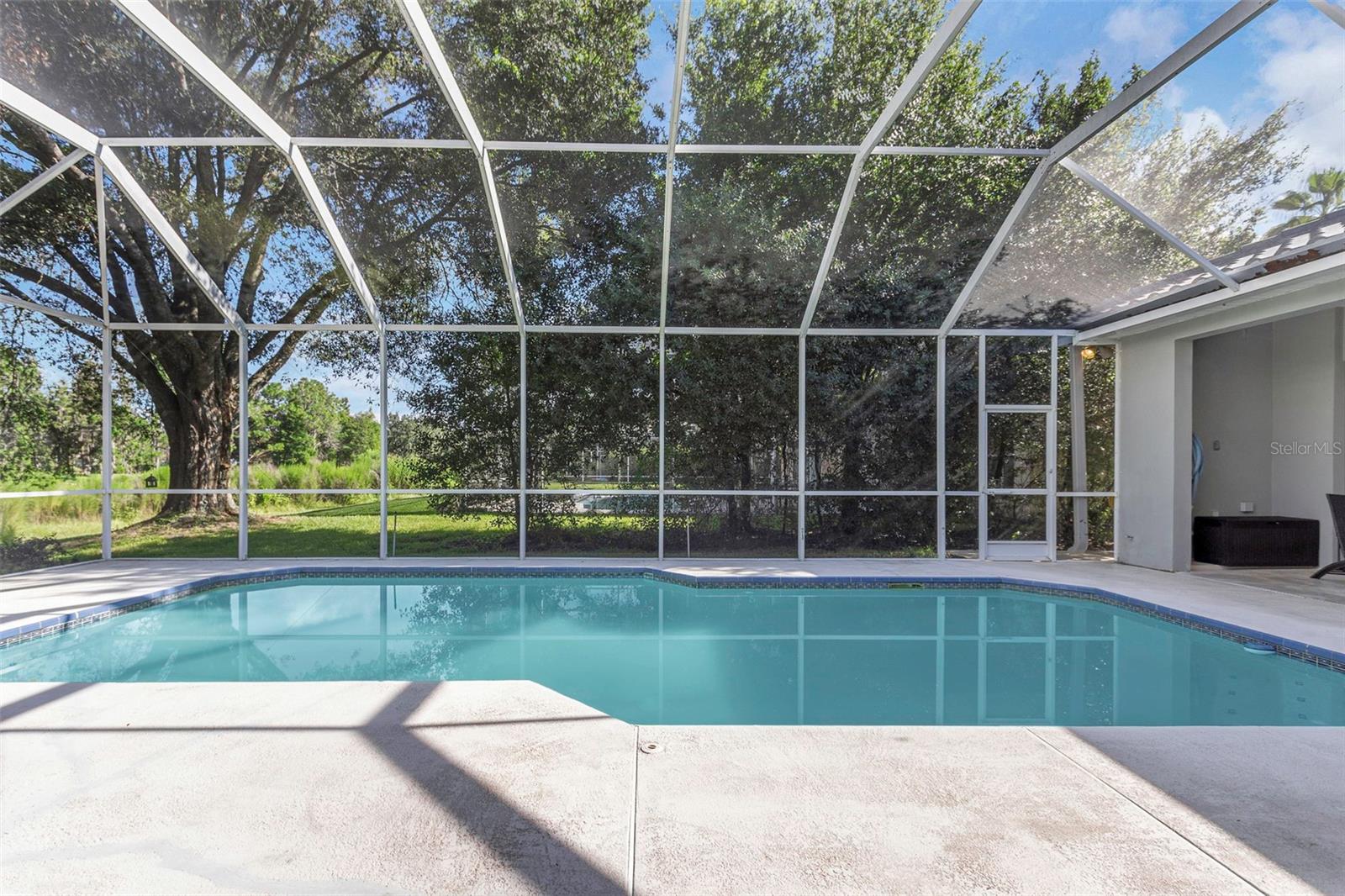 Listing photo id 18 for 17818 Hickory Moss Place