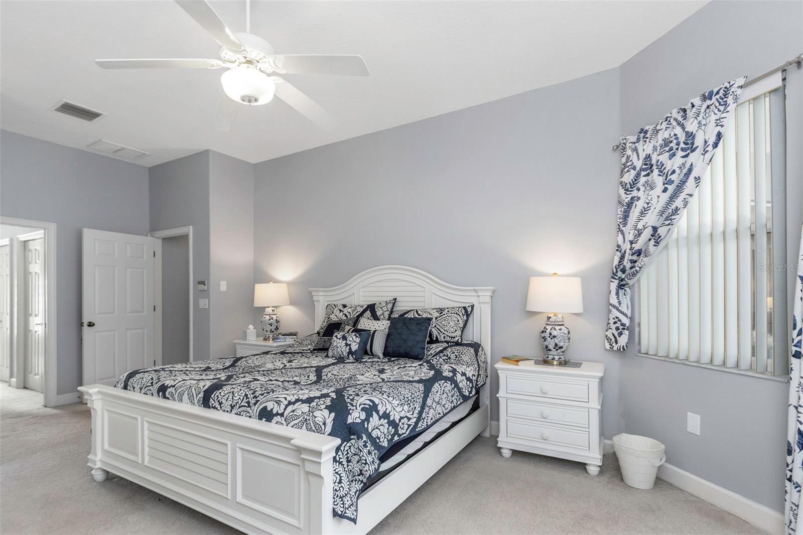 Listing photo id 36 for 17818 Hickory Moss Place