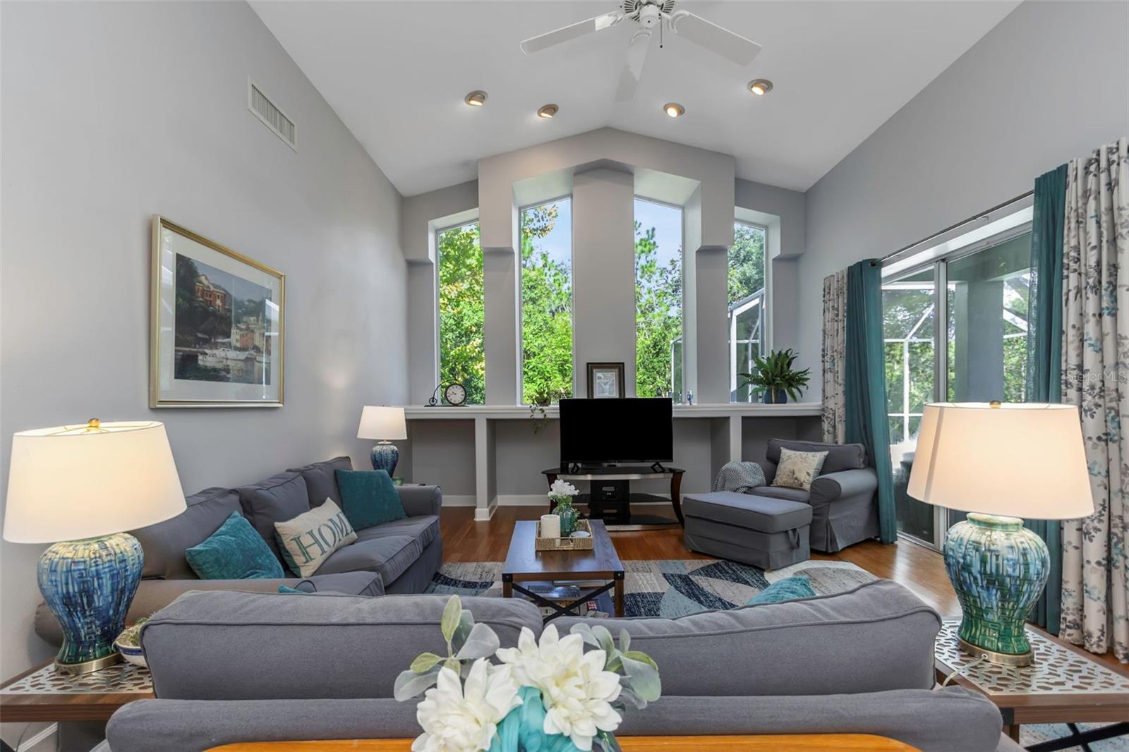 Listing photo id 60 for 17818 Hickory Moss Place