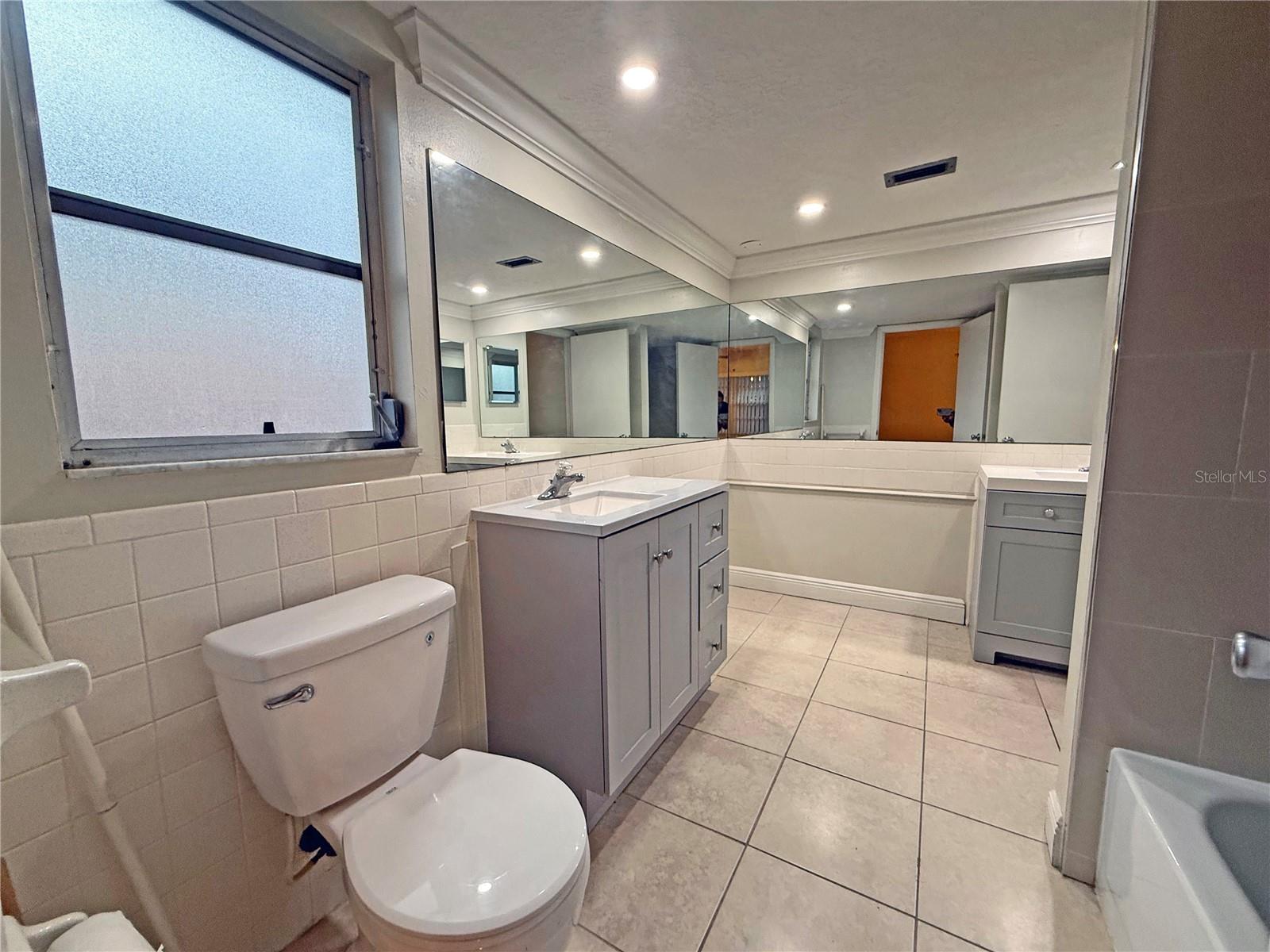 Image 13 of 15 For 9239 Dresden Lane