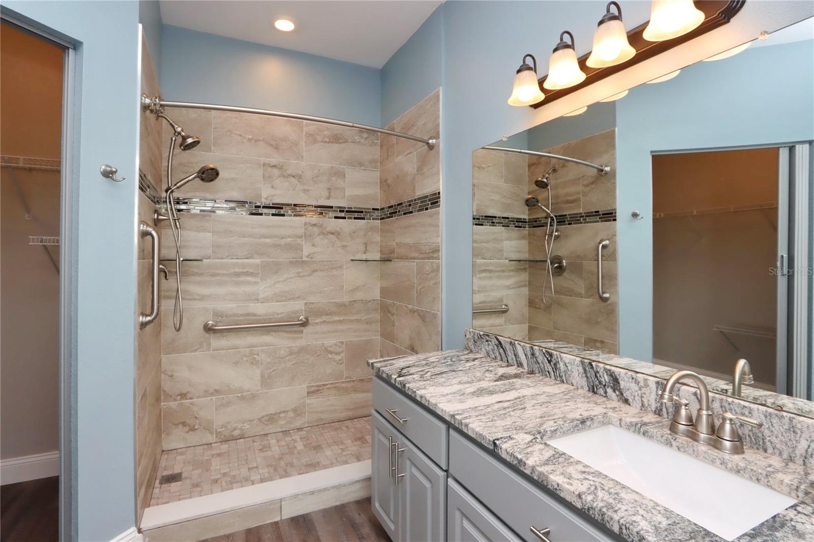 Image 23 of 25 For 9088 Lake Chase Island Way 9088