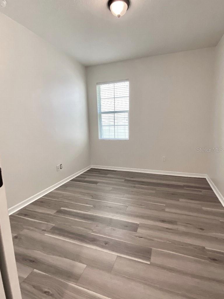 Image 22 of 41 For 15575 Hamlin Blossom Avenue