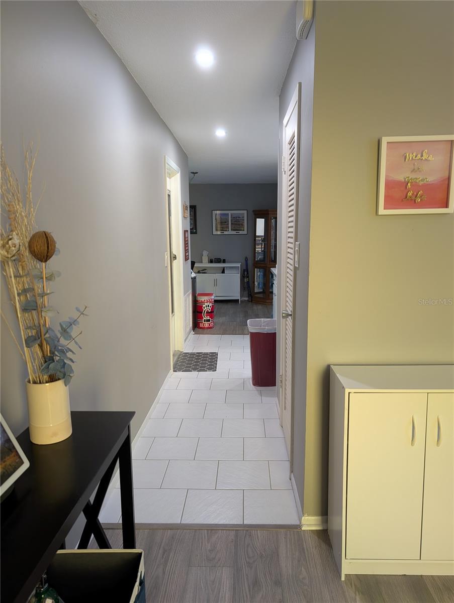 Image 17 of 57 For 3913 99th Terrace N