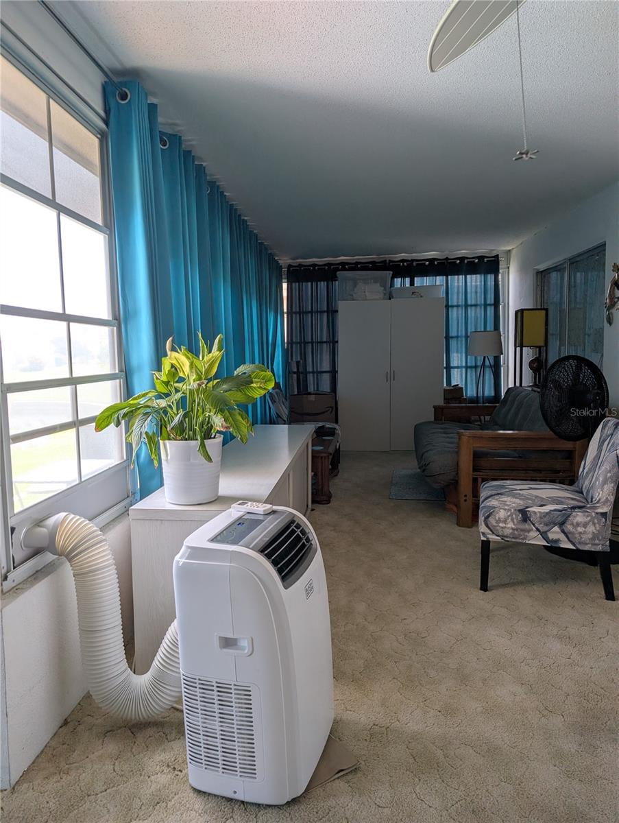 Image 33 of 57 For 3913 99th Terrace N