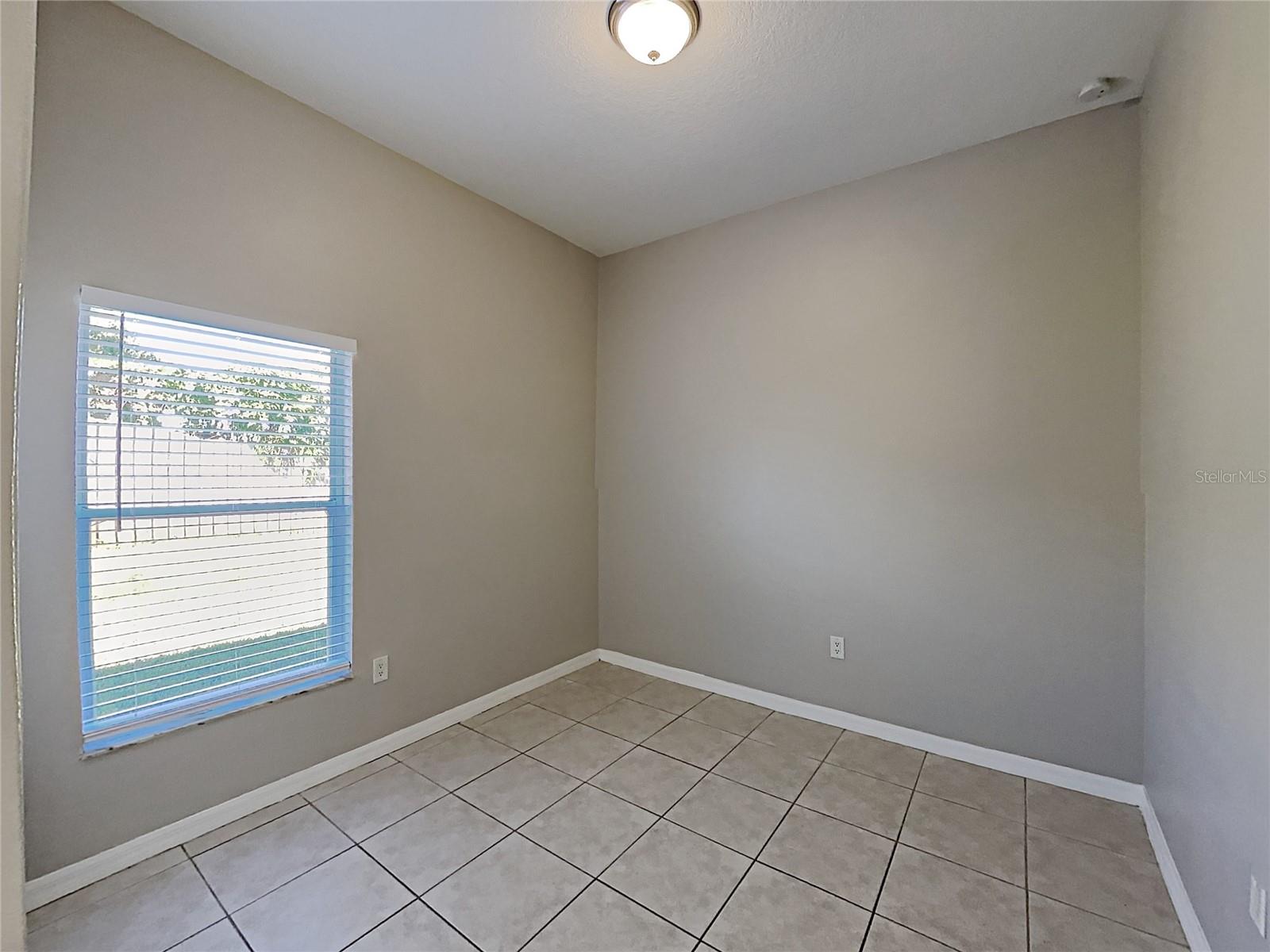 Image 14 of 22 For 11706 Broad Oak Court